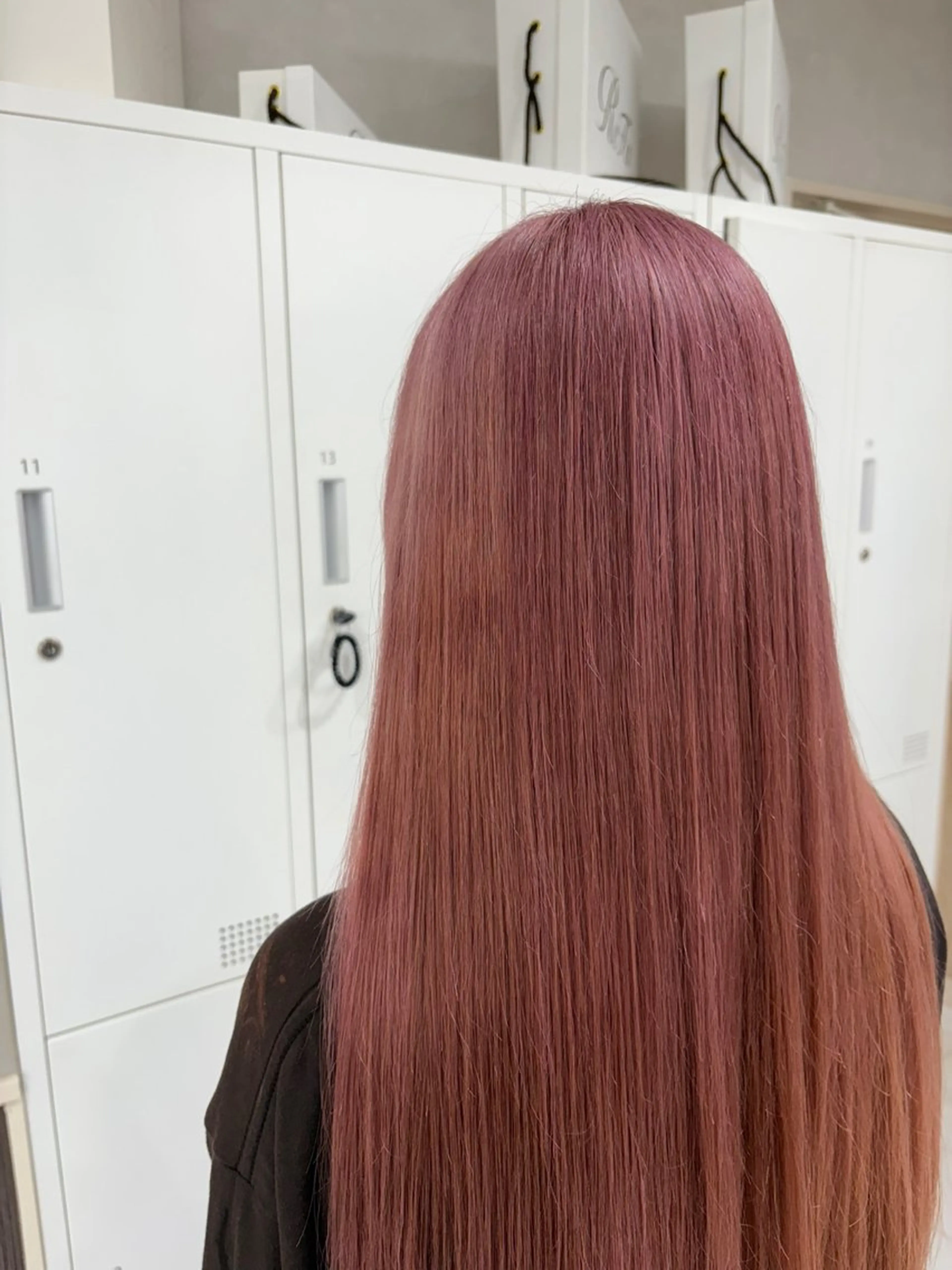 ロング カラー GRANDEUR やまだかなのヘアスタイル