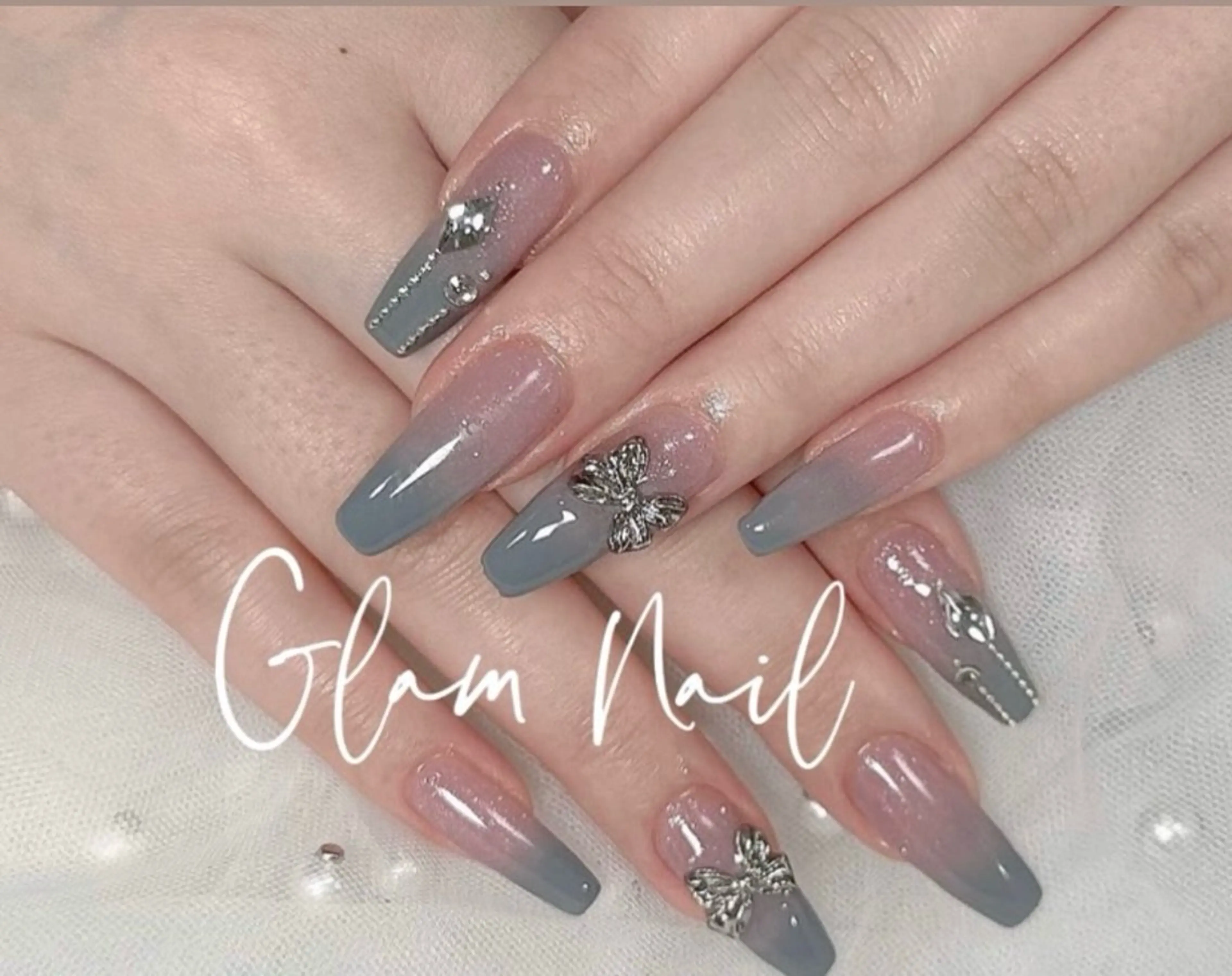 ネイル ハンドネイル リ ナのネイルデザイン