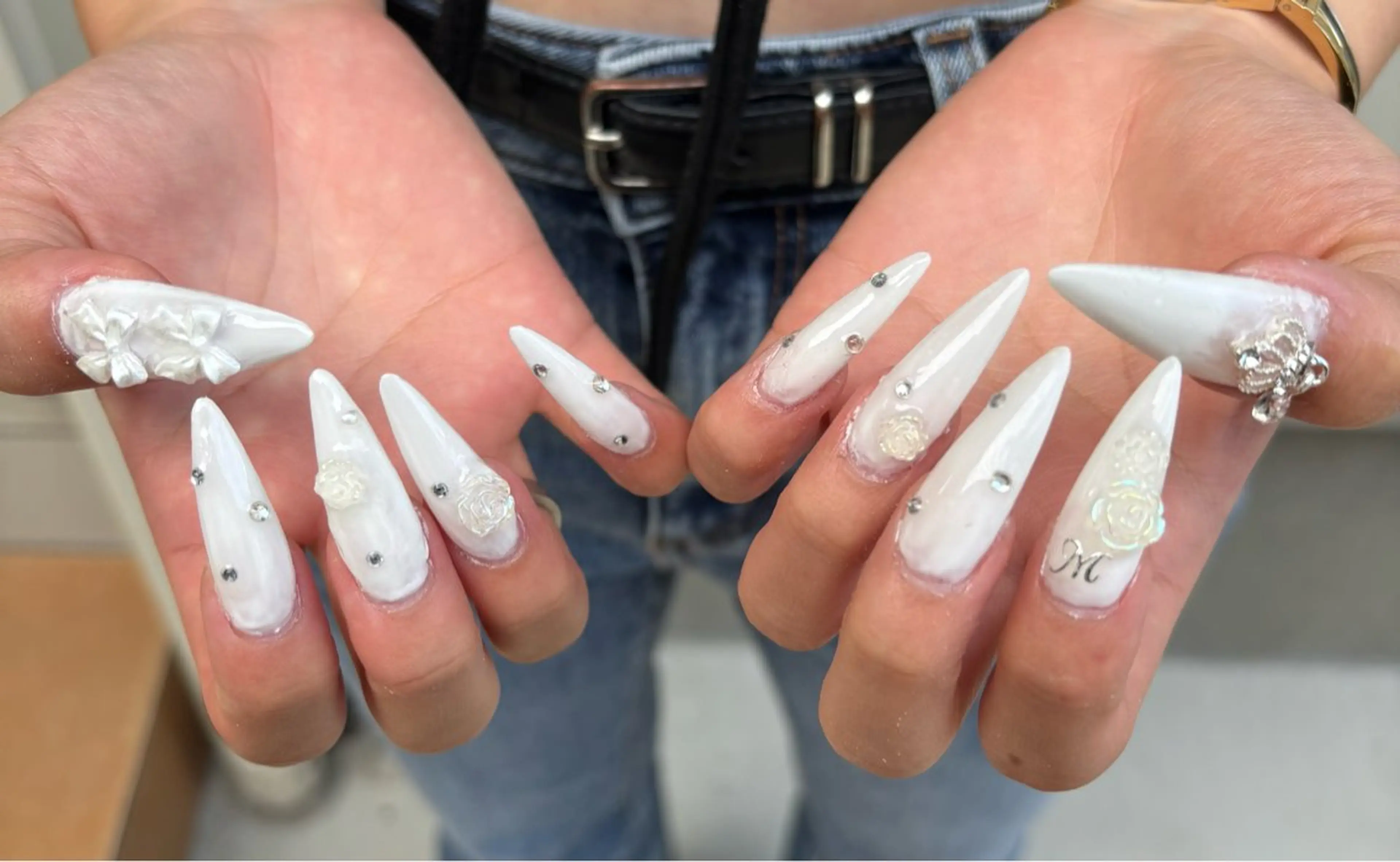 ネイル ハンドネイル アステリ所属・猪俣 亜子のネイルデザイン