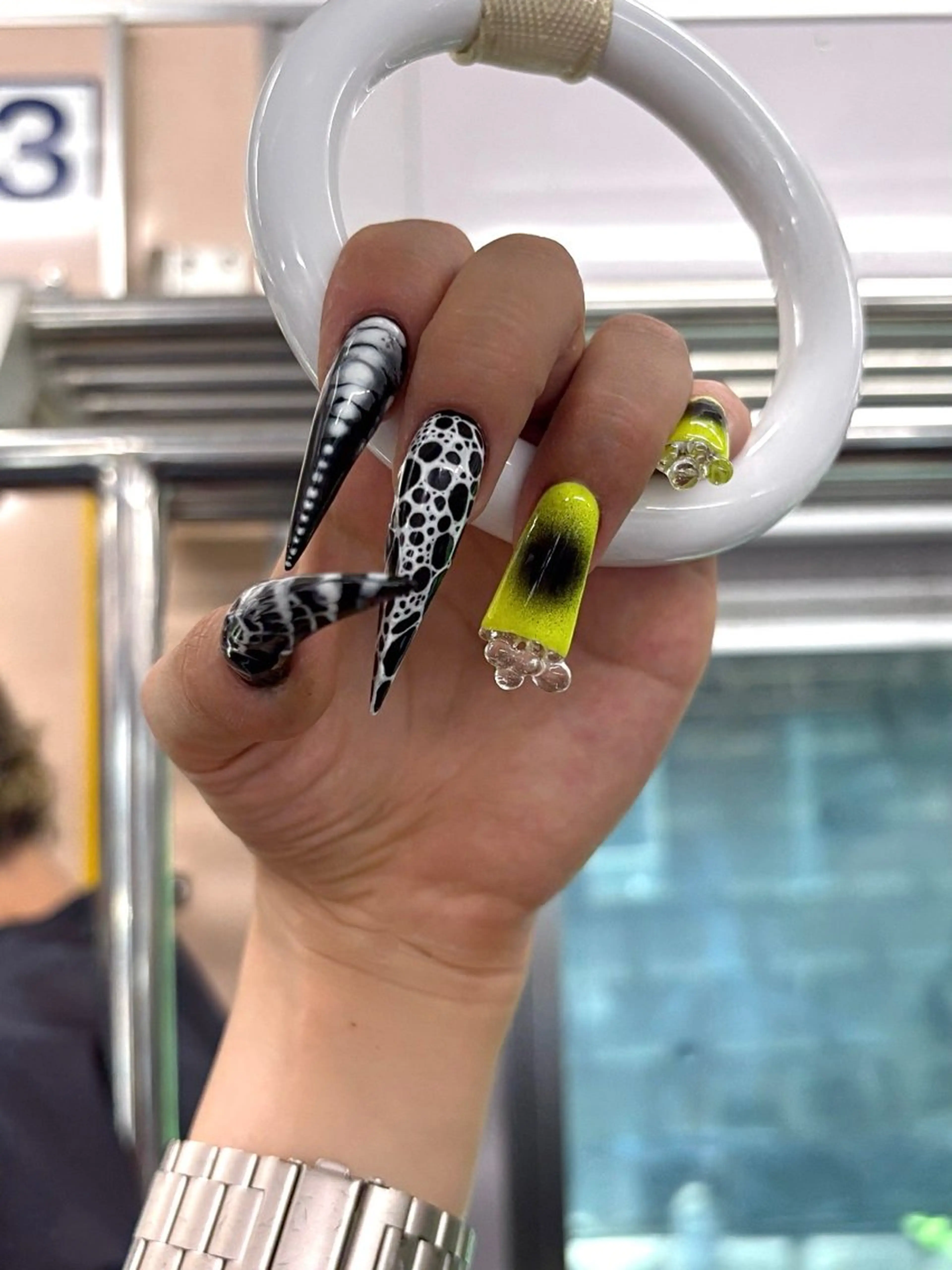 ネイル アートネイル Nail Salon AVARICE所属・avarice yuraのネイルデザイン