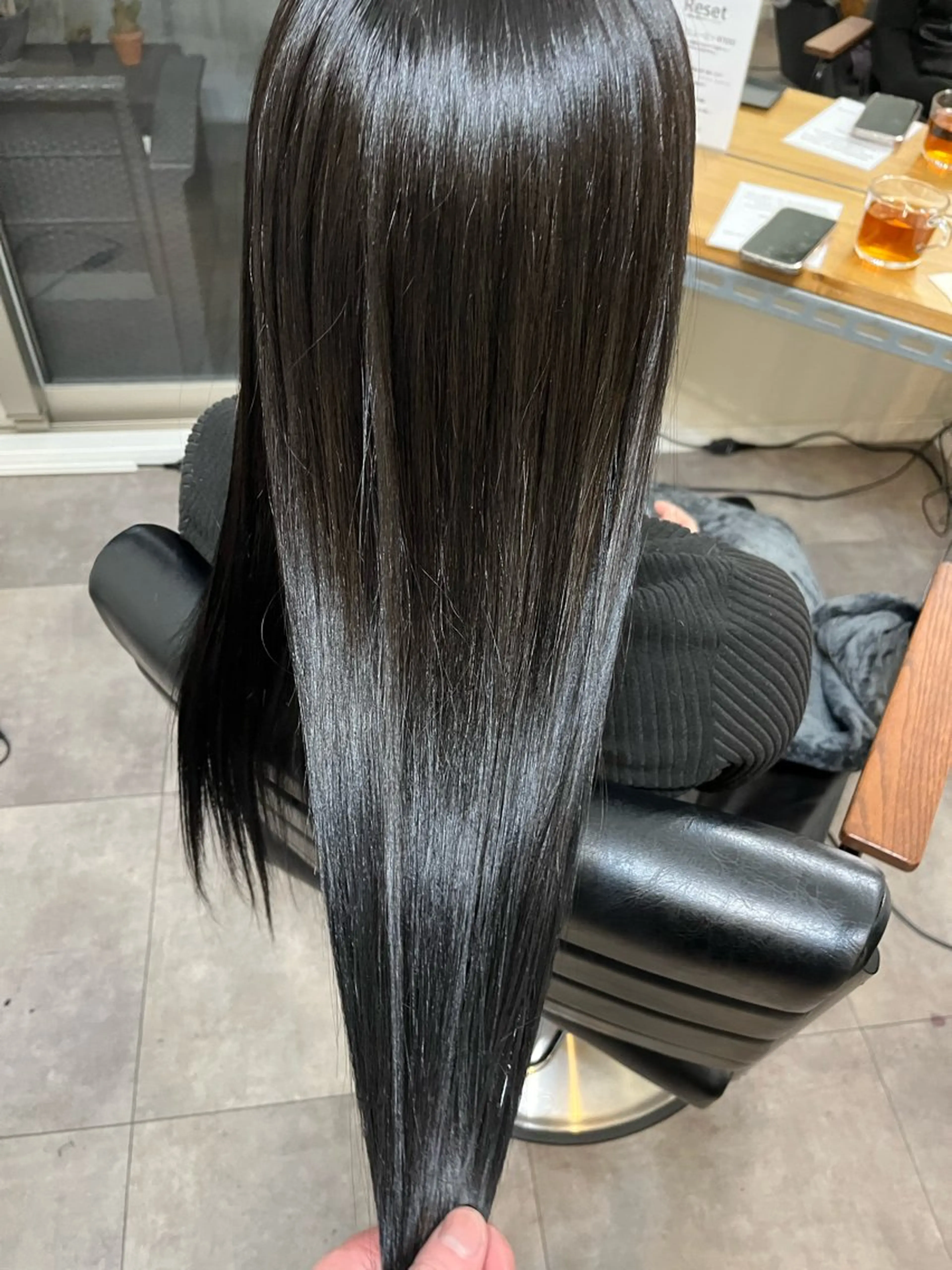 ロング ヘアカラー トリートメント OFF YUYAのヘアスタイル