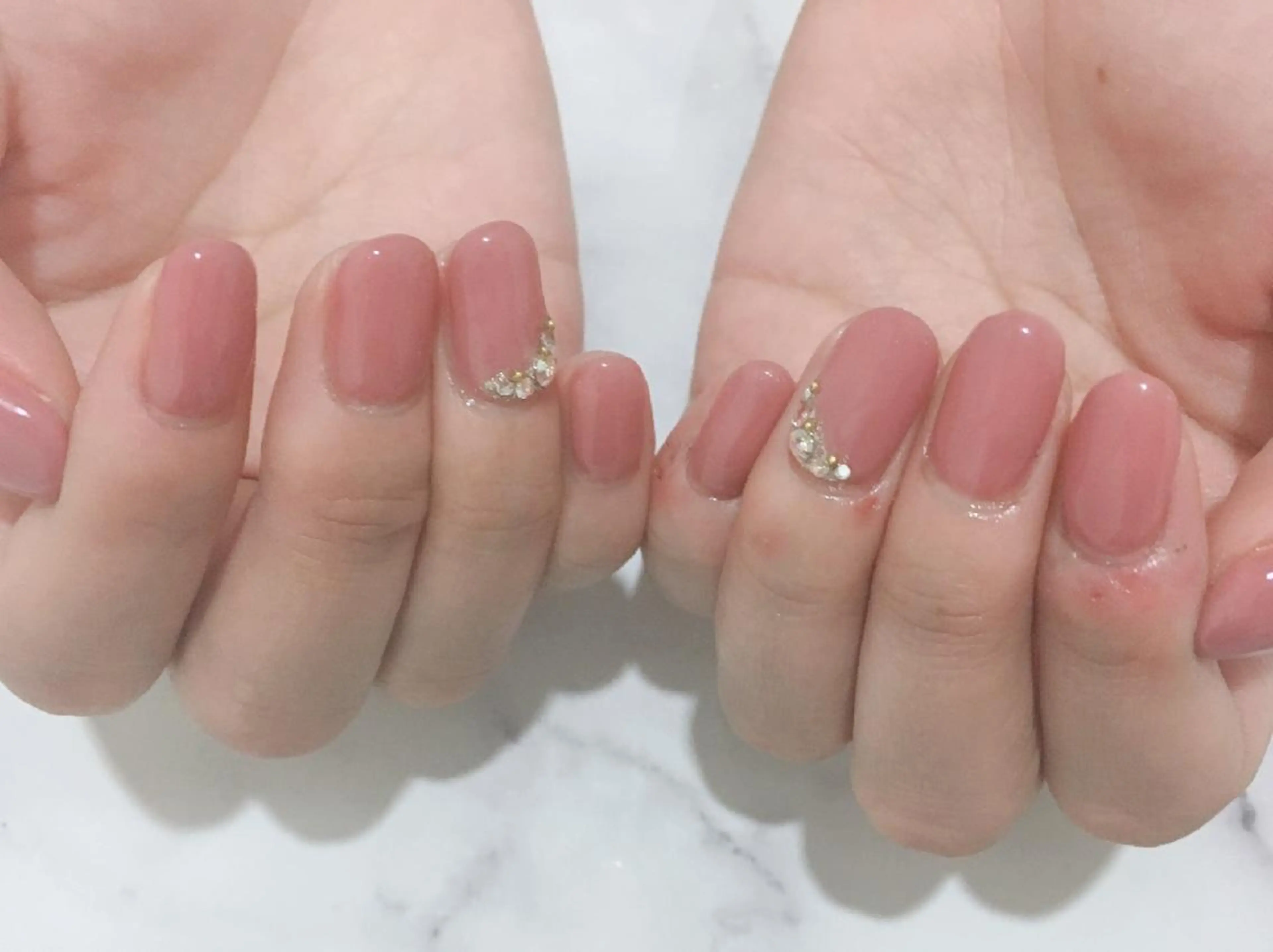 ネイル アートネイル 長さ出し フラワーネイル フットネイル ジェルネイル ネイル＆フラワーサロン〜Ri✦hiro〜鳥栖店所属・HIRATA RIEのネイルデザイン