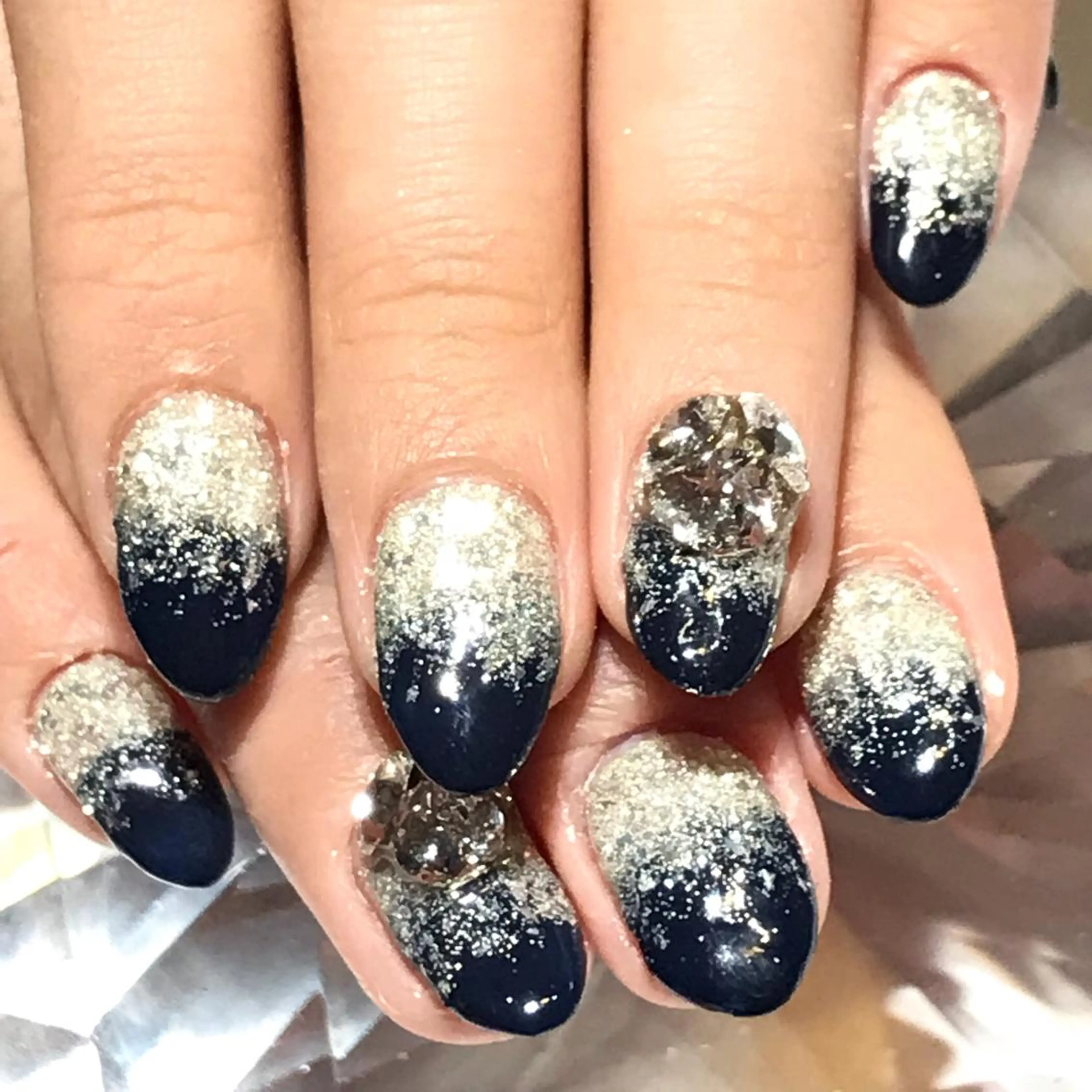 ネイル ジェルネイル グラデーション シンプルネイル YUN 💅のネイルデザイン
