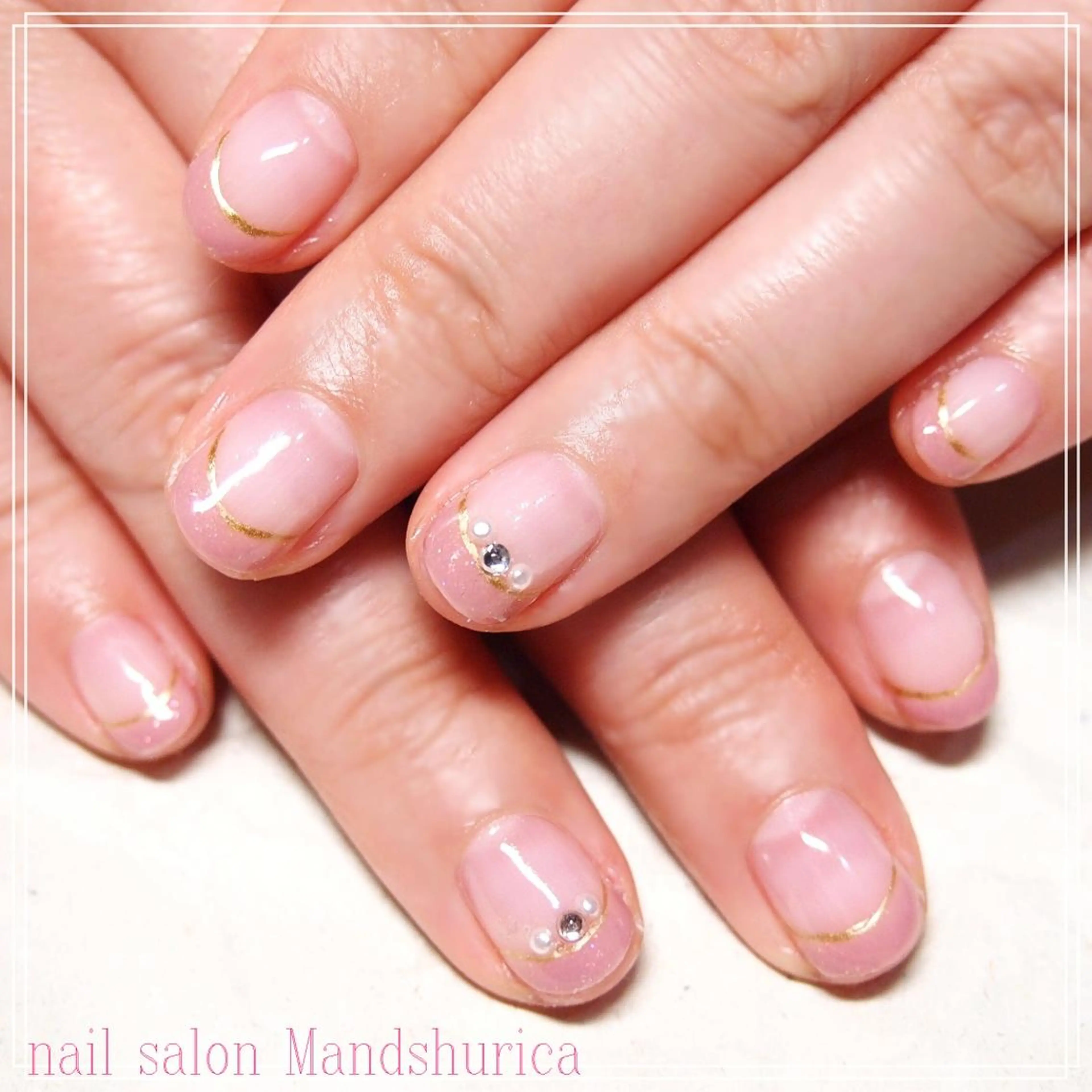 ネイル 山田 麻衣のネイルデザイン