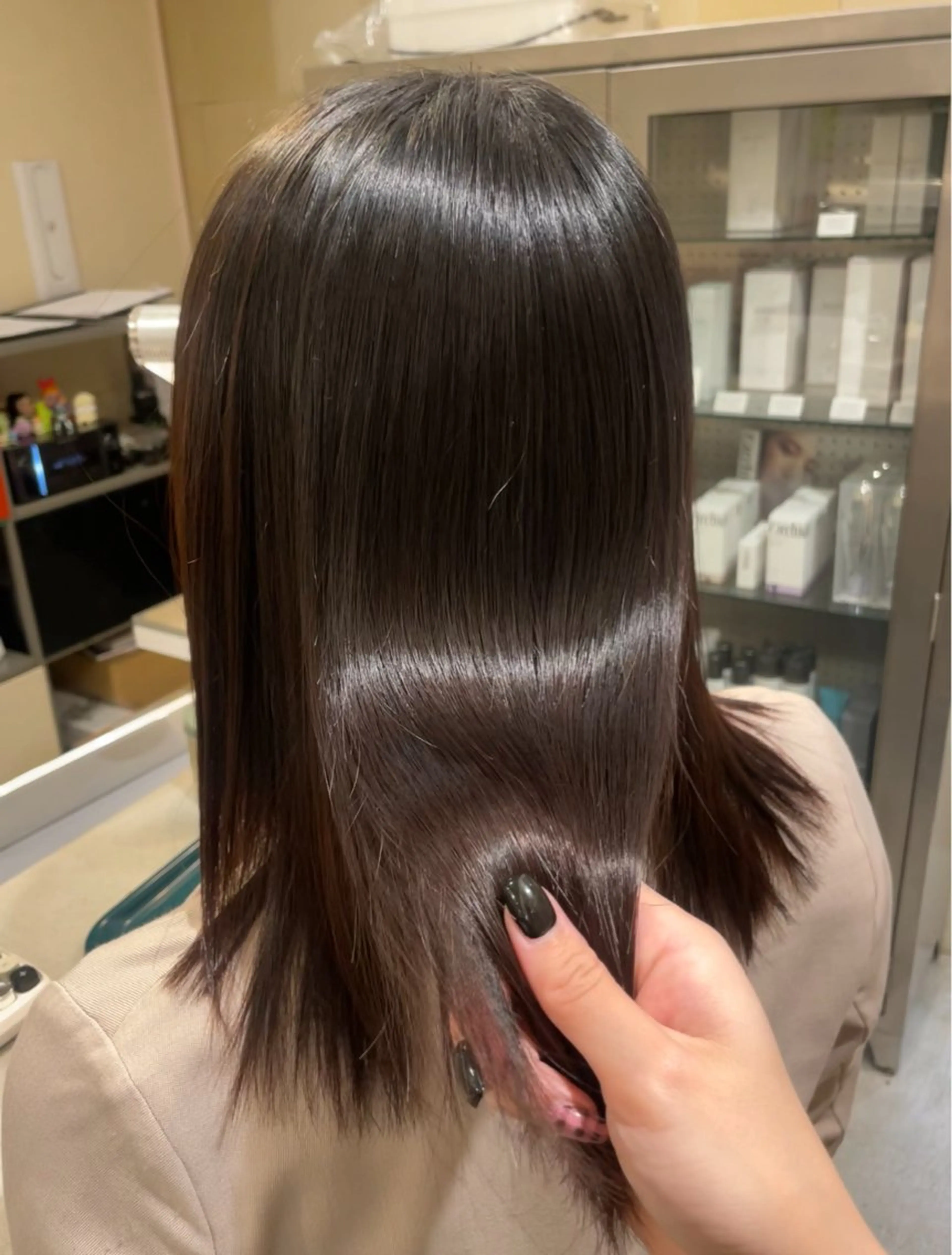 ミディアム トリートメント HERMITAGE/ chihiroのヘアスタイル