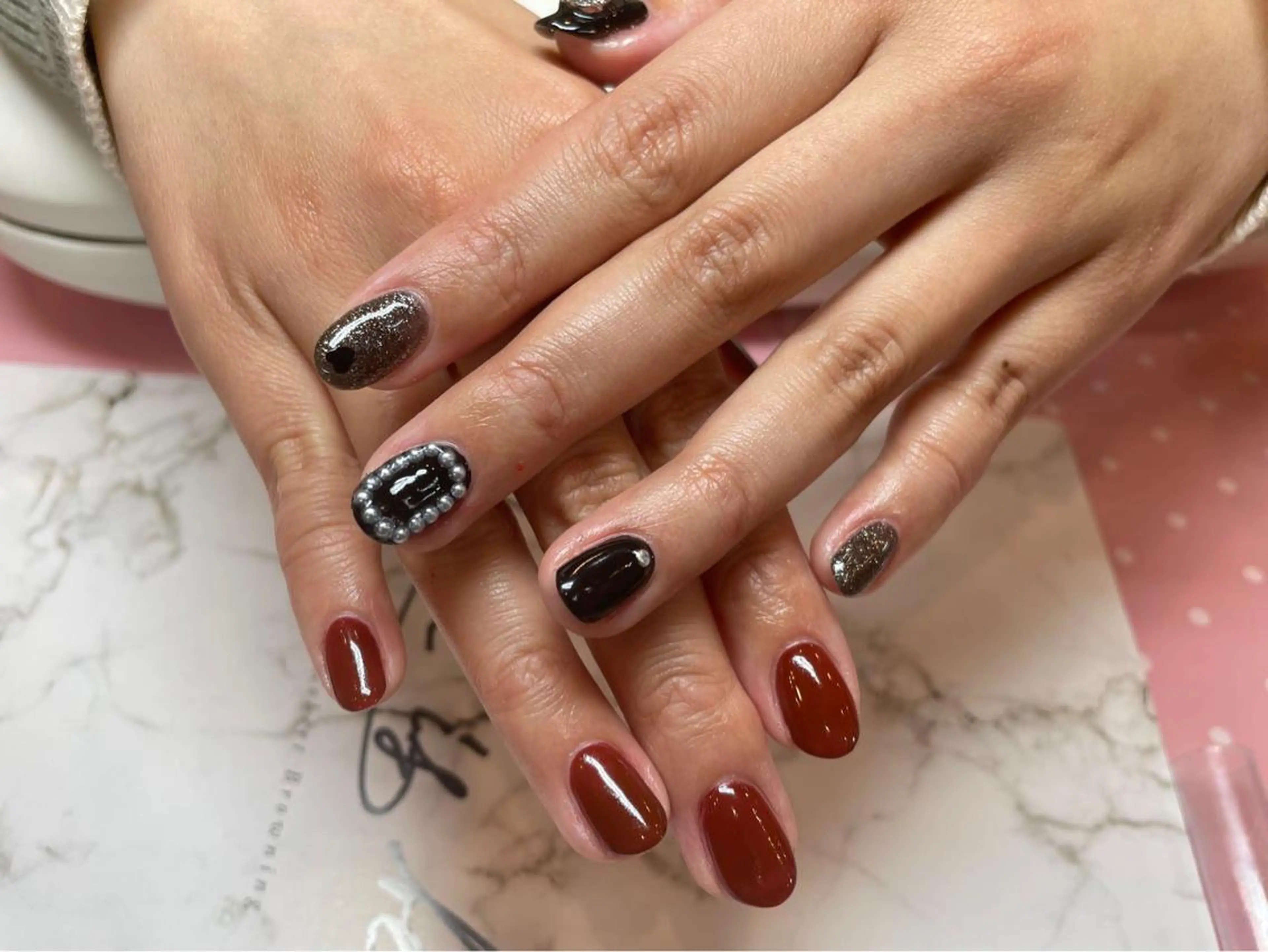 ネイル Ui_Amor (パラジェル)のネイルデザイン