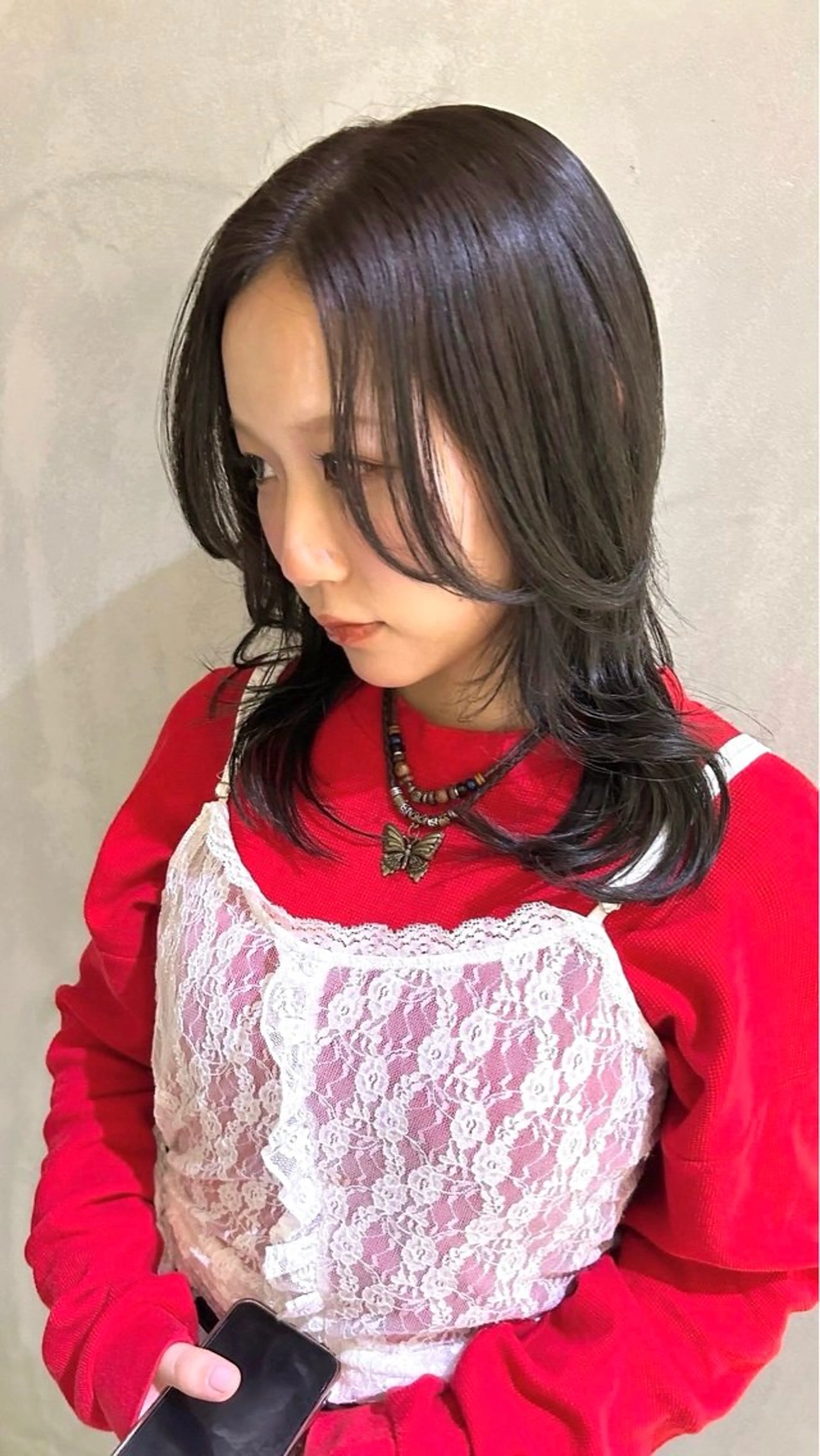 セミロング Ann/ベージュ /ミルクティーのヘアスタイル