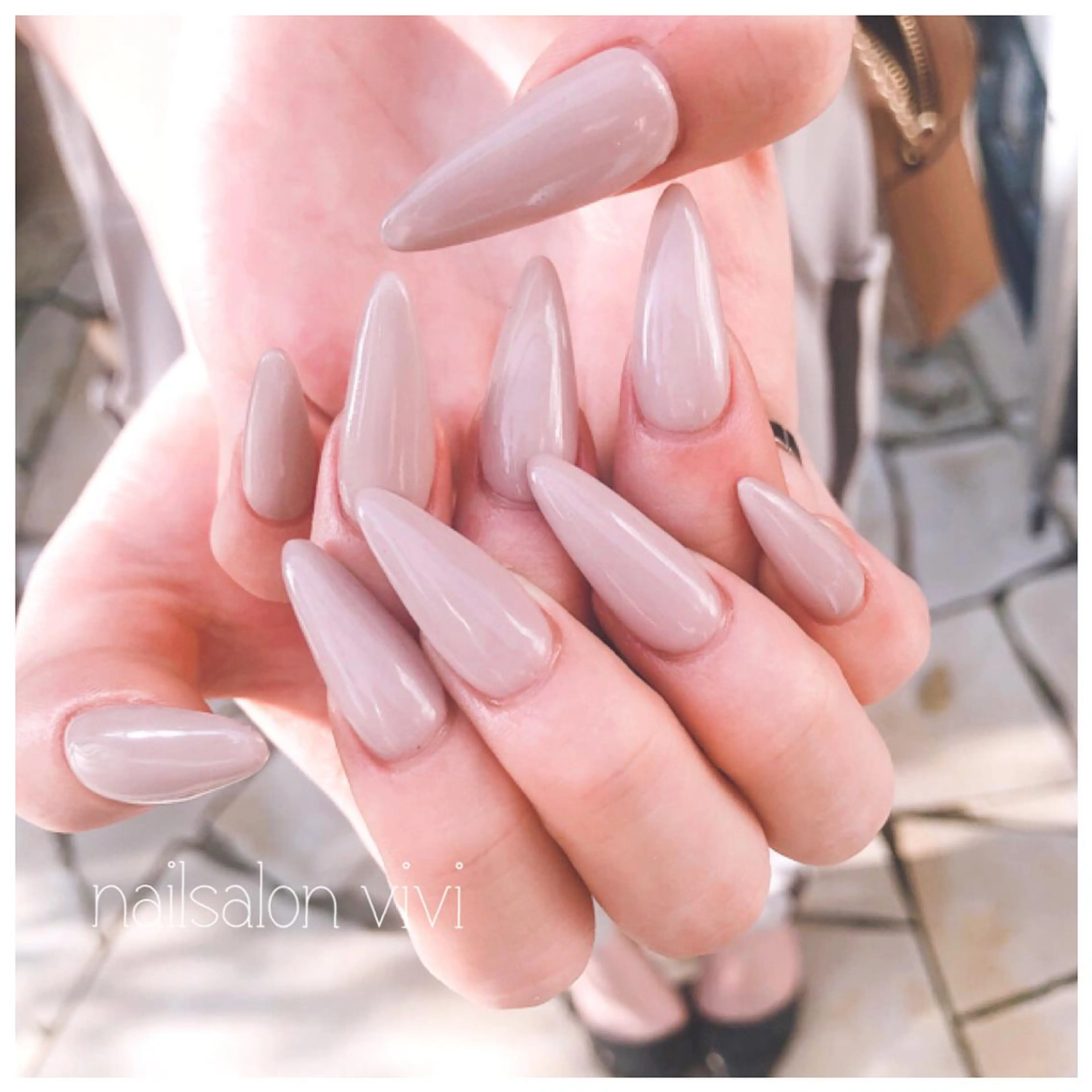 ネイル ＶＩＶＩ nailsalonのネイルデザイン