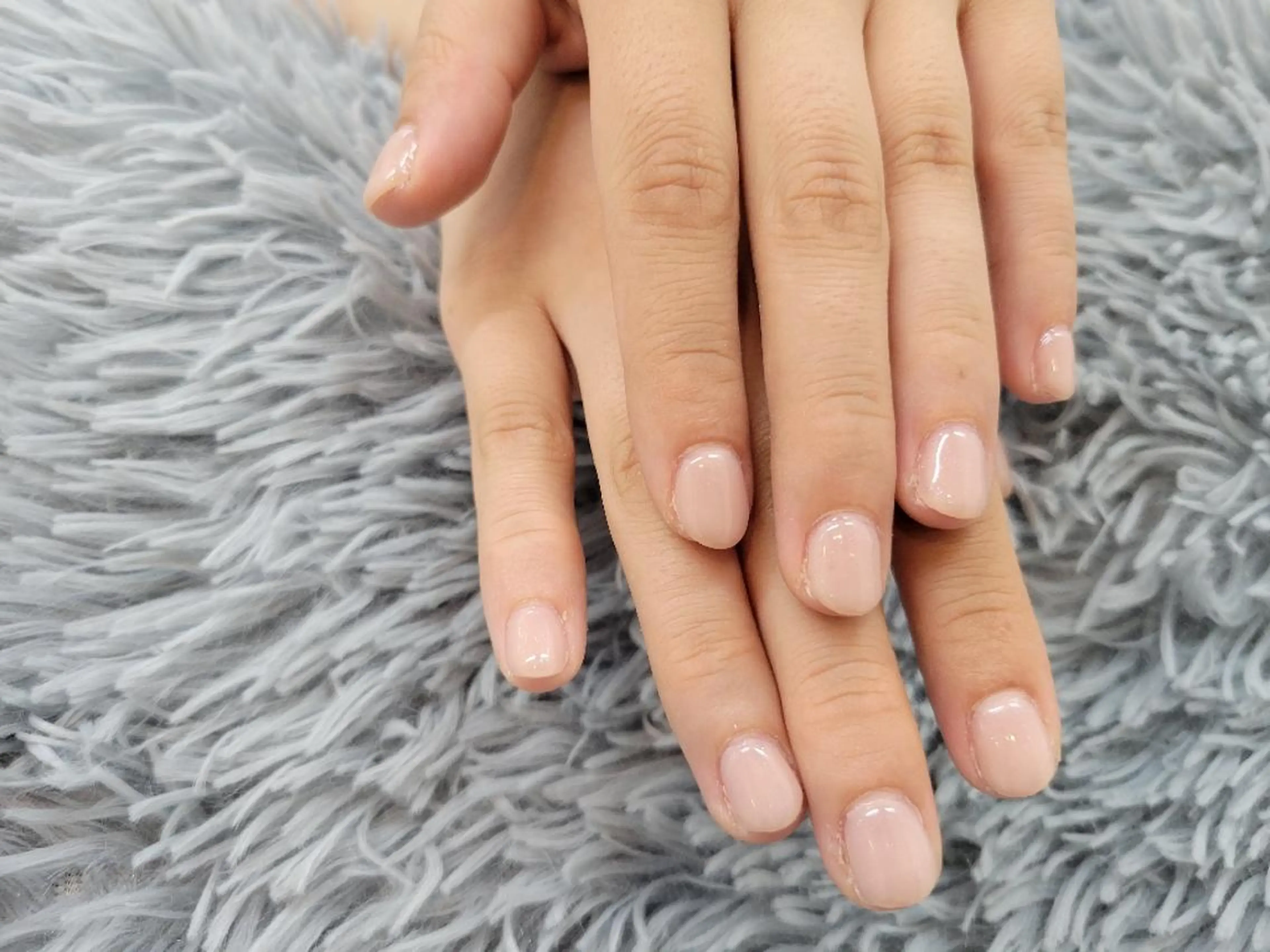 ネイル ワンカラーネイル ノームロア所属・Gnomes loaのネイルデザイン