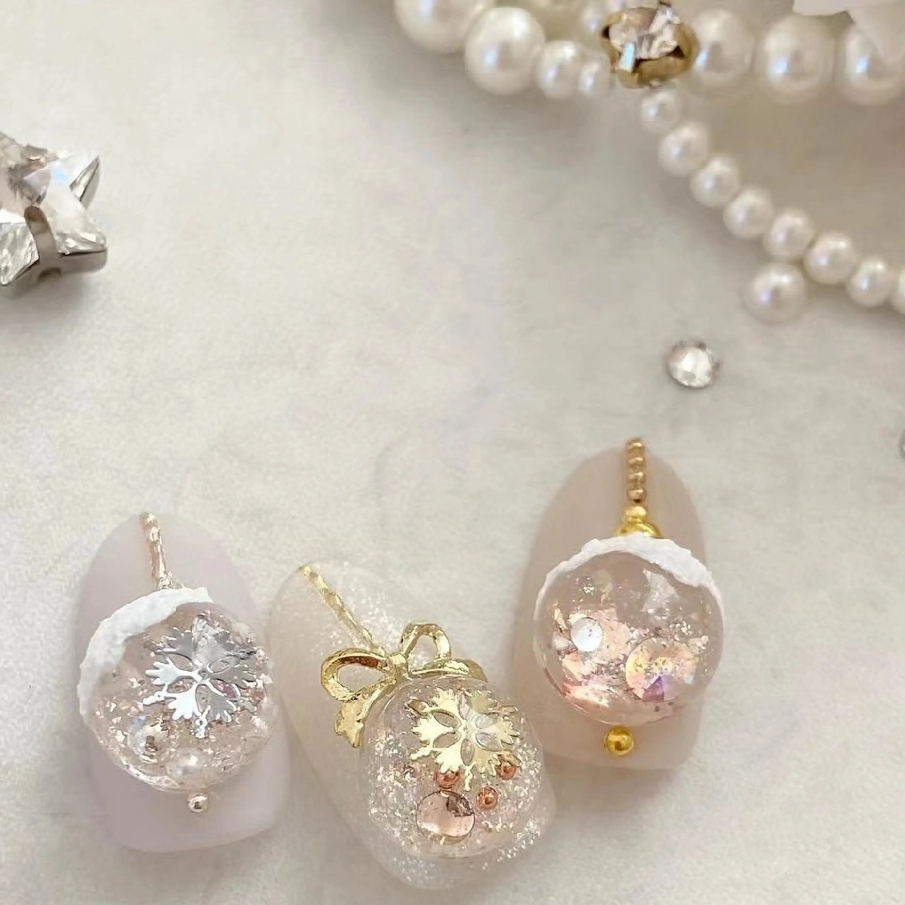 ネイル 冬ネイル クリスマス ネイリストゆか💅 長さだし、深爪矯正のネイルデザイン