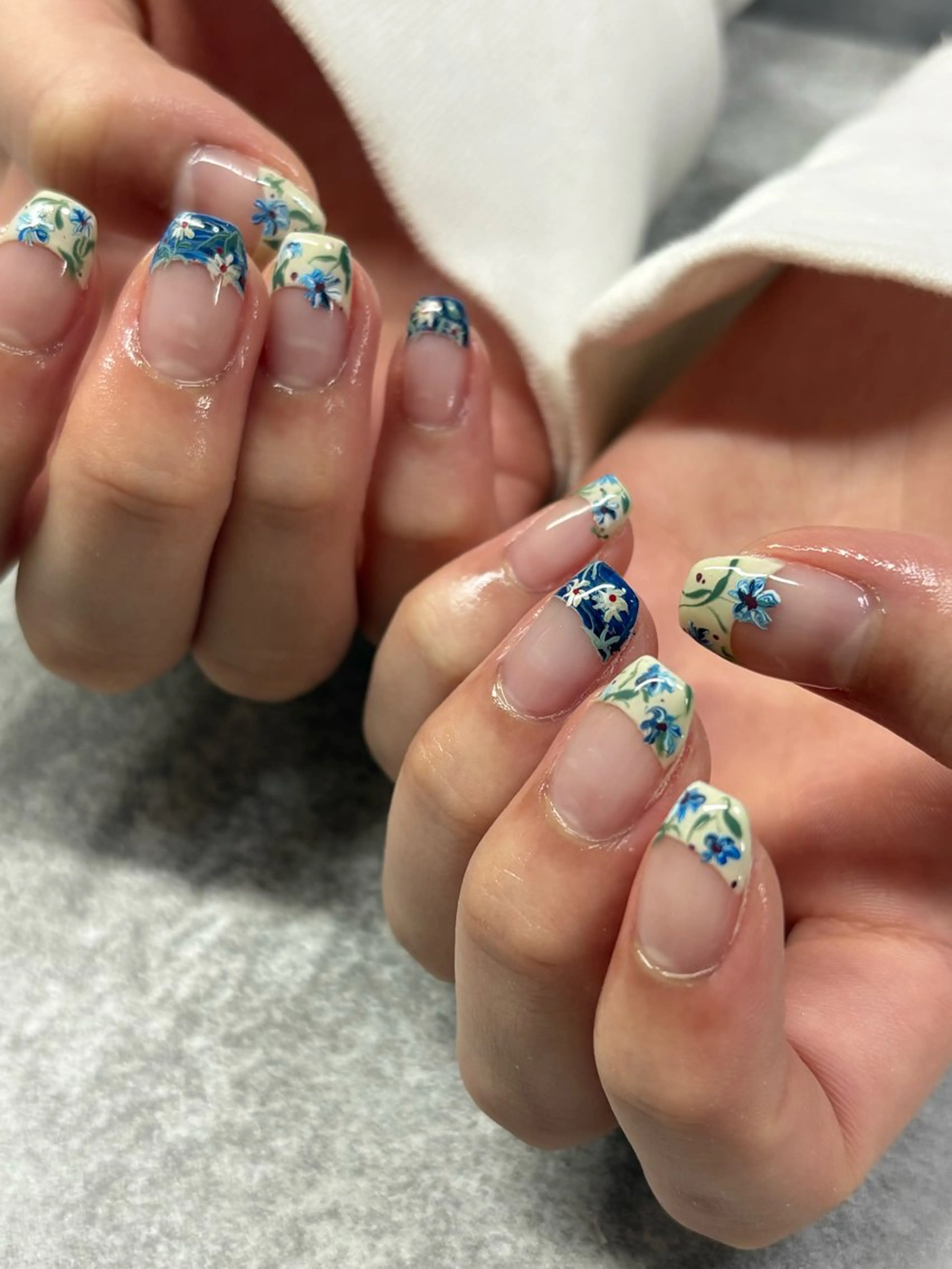 ネイル ハンドネイル FIORITURA Maikoのネイルデザイン