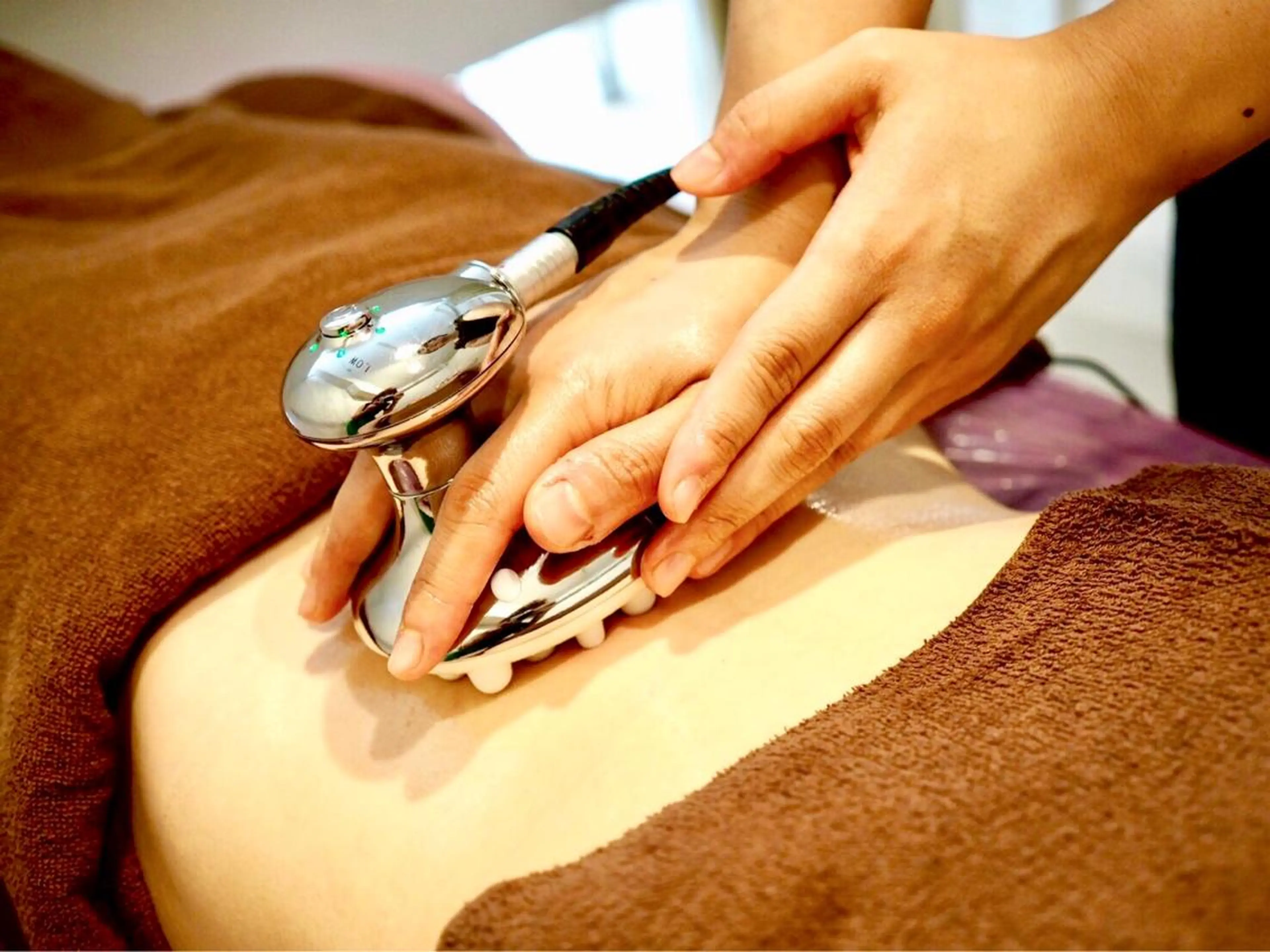 ロング カラー パーマ ヘアアレンジ メンズ キッズ ネイル マツエク・マツパ ‍痩身＆ボディ 結果出し🌟丹野のエステ・リラクイメージ