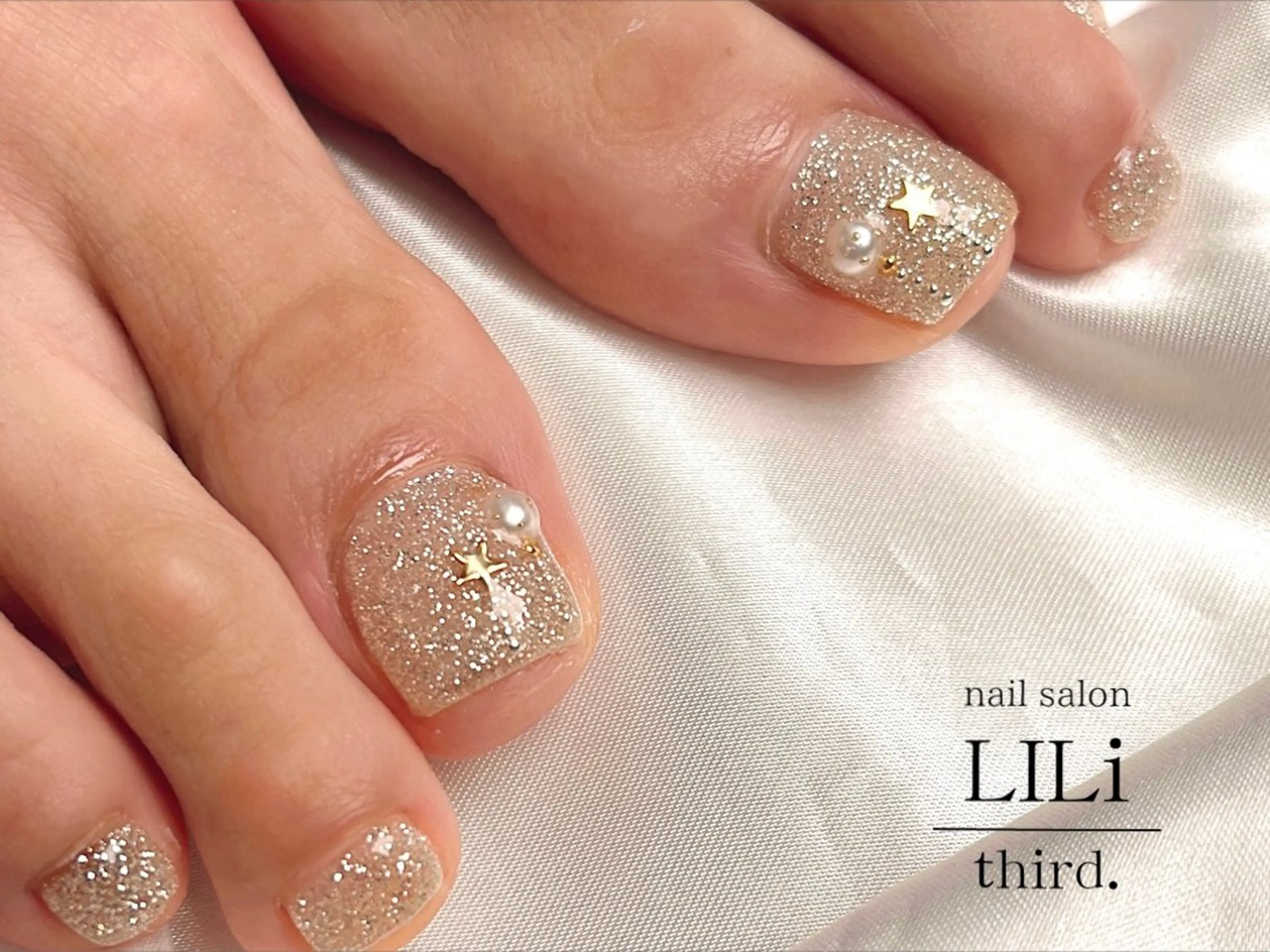 ネイル アートネイル フラッシュネイル マグネットネイル ワンカラーネイル 冬ネイル nail salon LILi third.所属・Saya ᵕ̈*のネイルデザイン