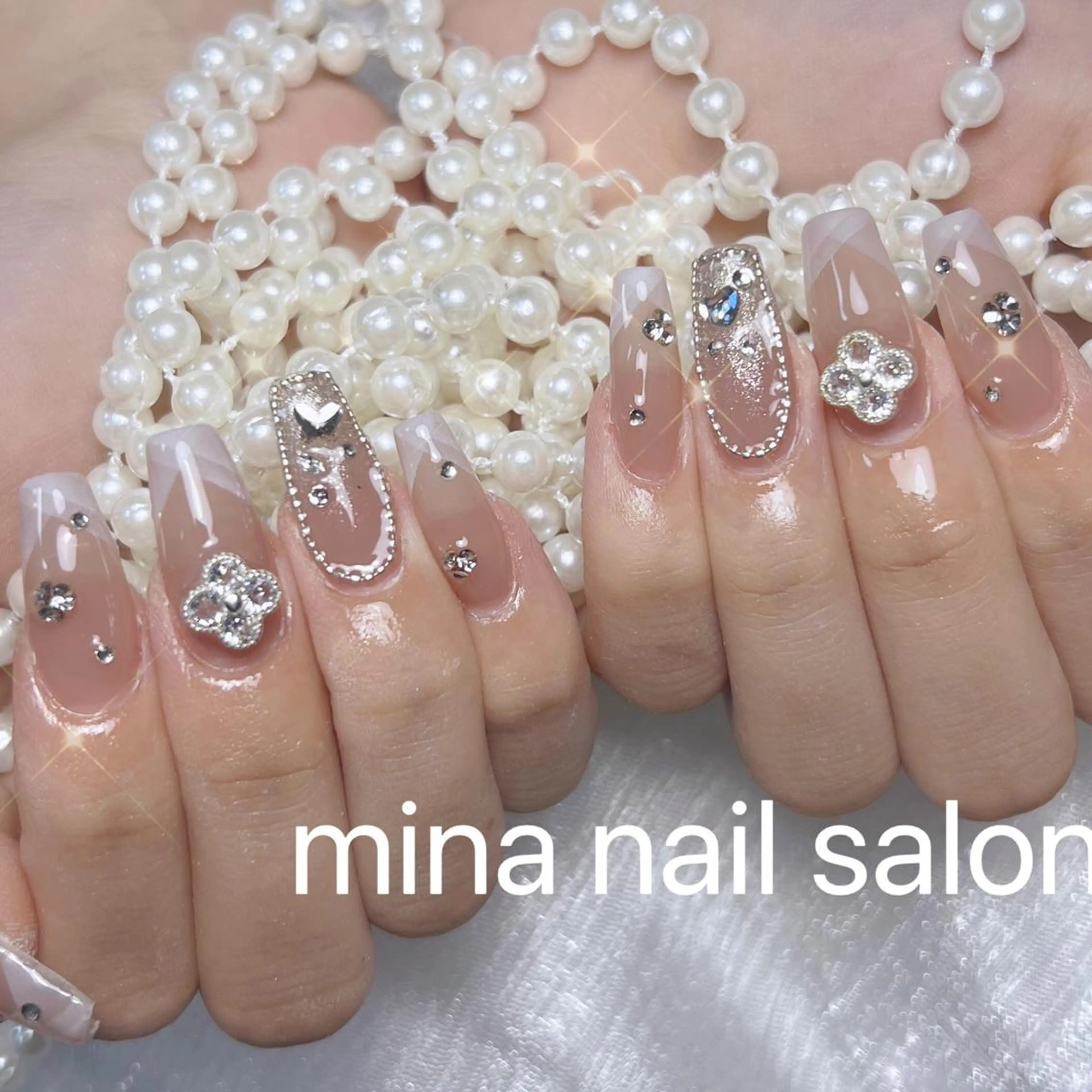 ネイル 🎀まゆ 🪽🐾のネイルデザイン