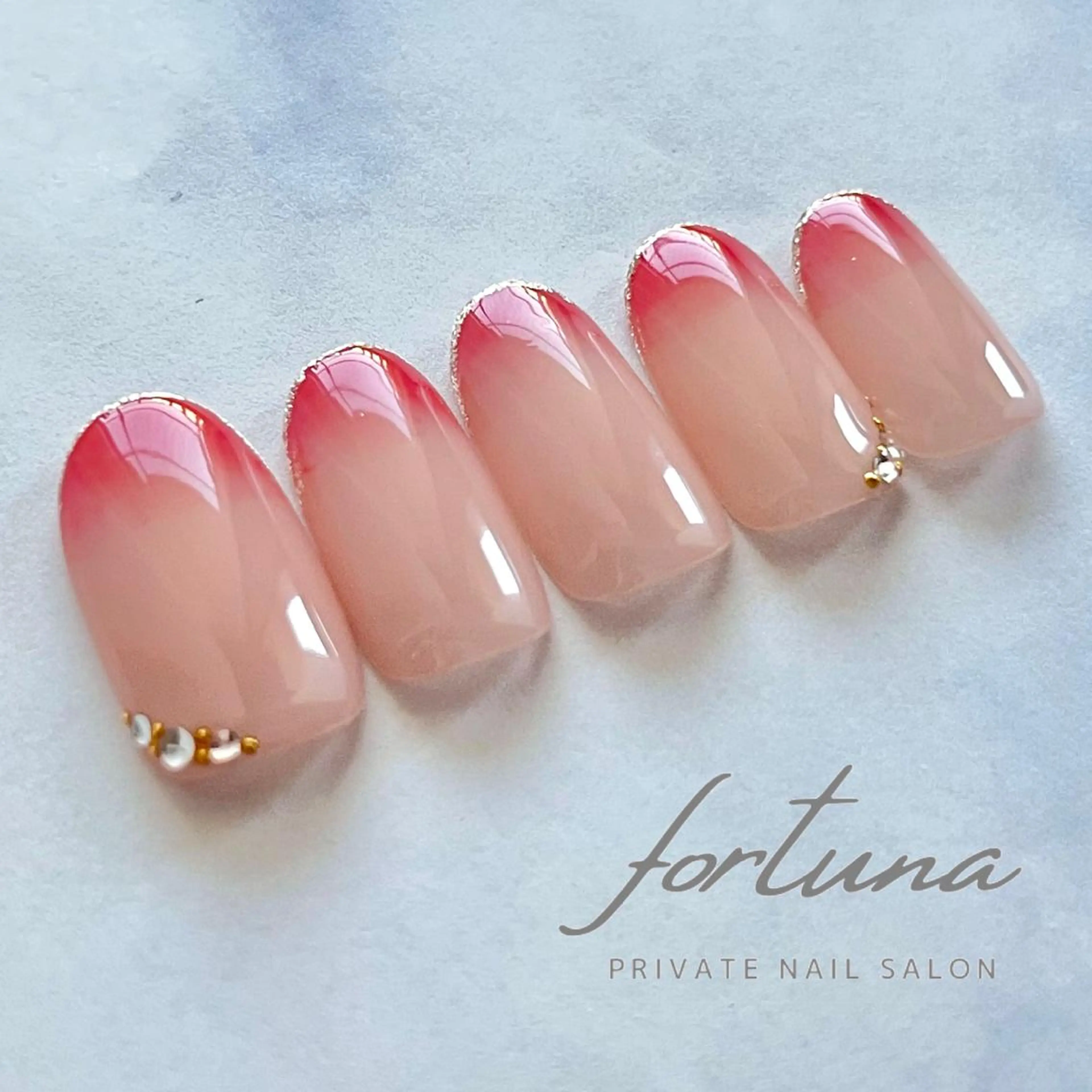 ネイル グラデーション fortuna 武藤裕美のネイルデザイン