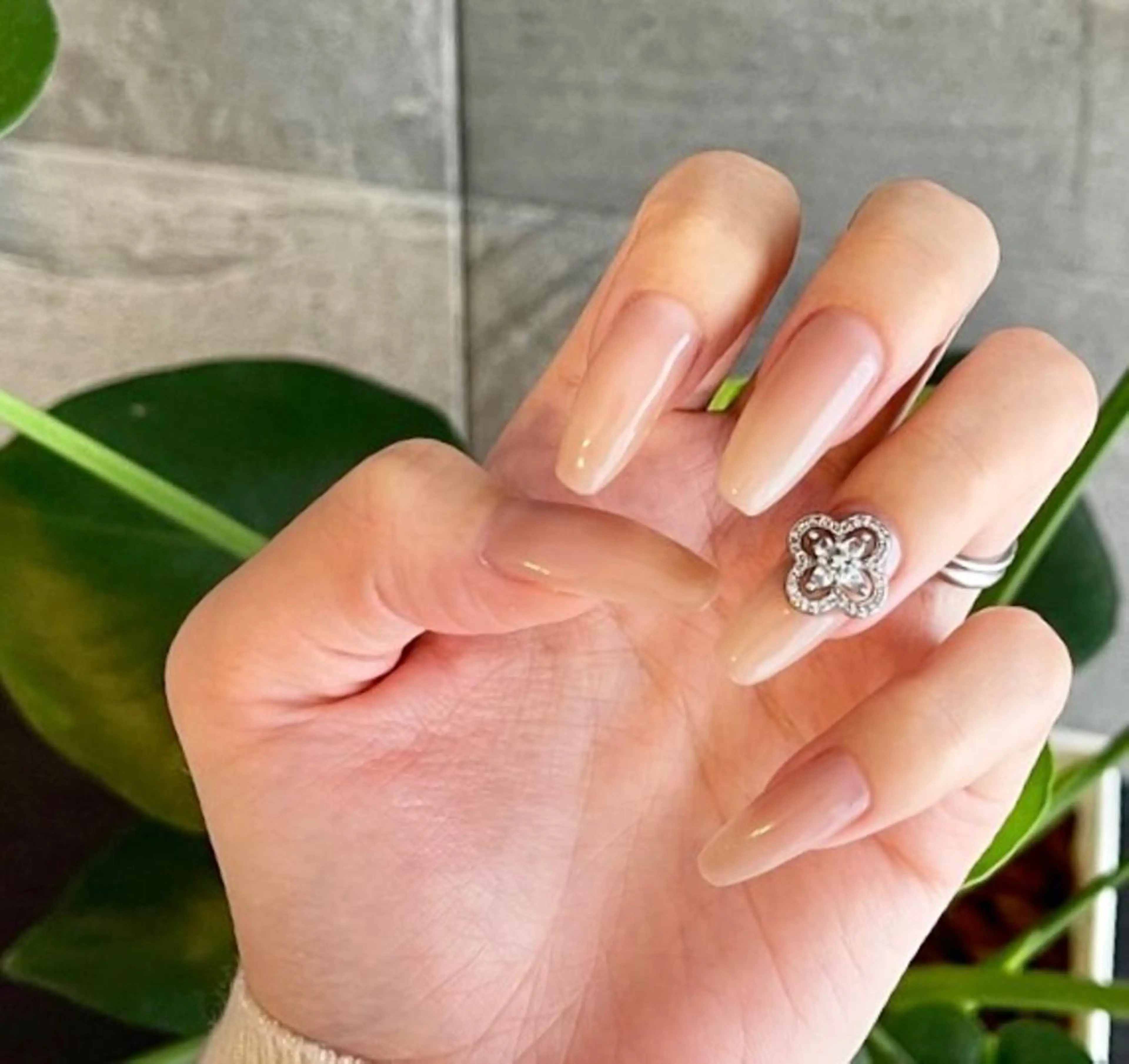 ネイル ハンドネイル nemno【ﾈﾑﾉ】 ／yuiのネイルデザイン