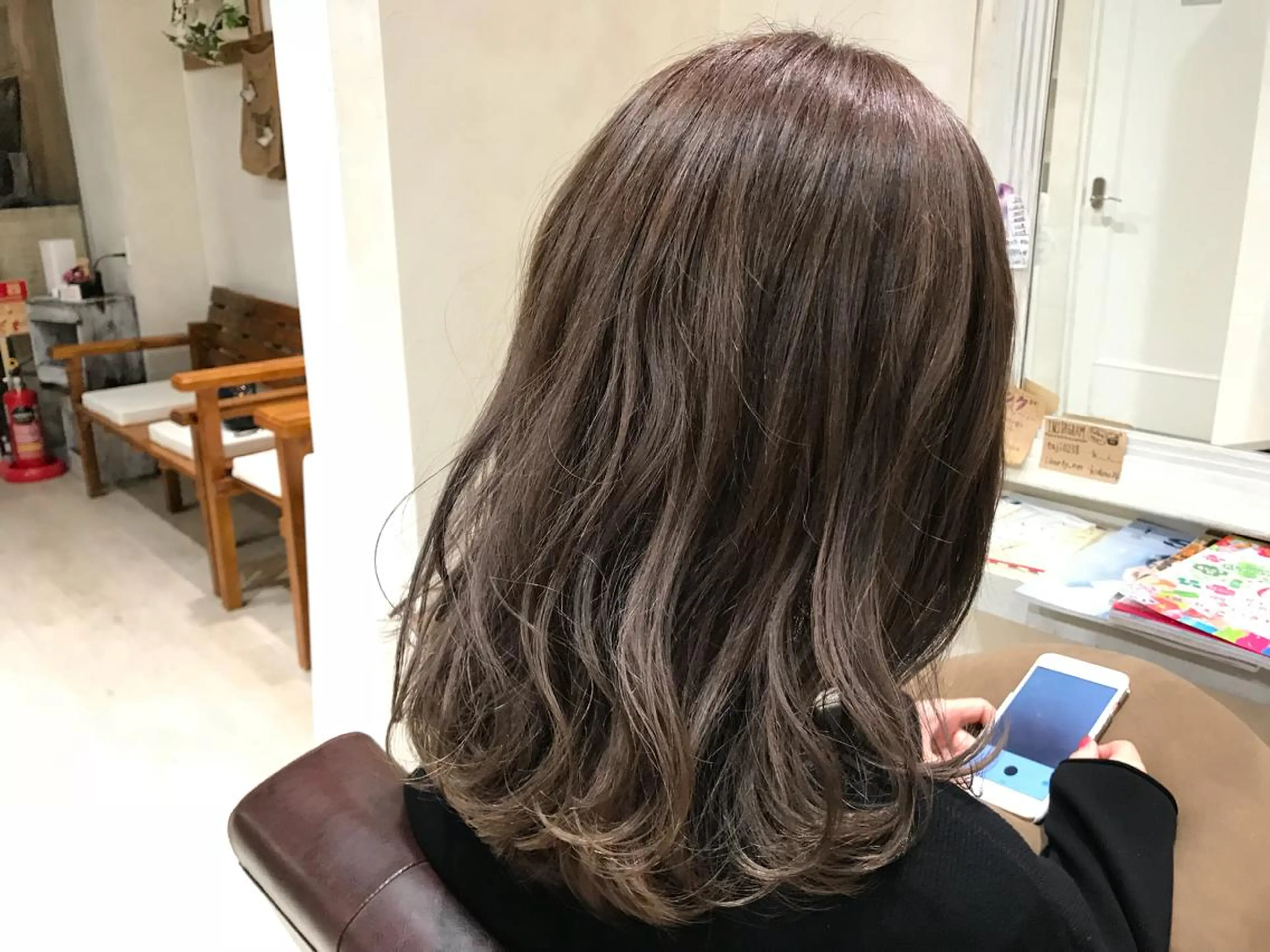 ミディアム カラー グレージュ ラベンダーカラー ラベンダーグレージュ ラベンダーグレー メンズ指名多数!! SiLO 田島のヘアスタイル