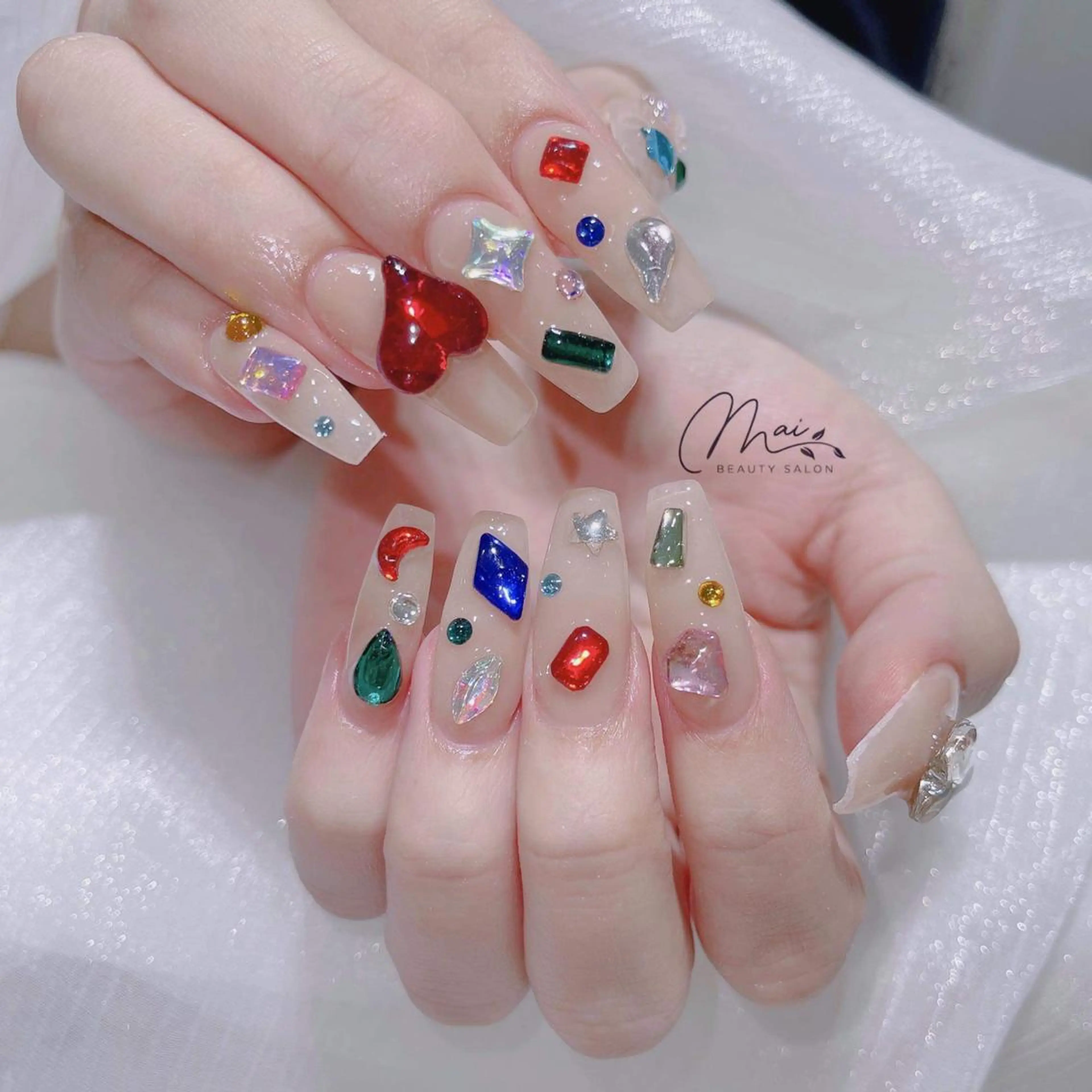 [モデルさん募集] ◆チップ長さ出し10本◆持ち込み◎やり放題コースの写真