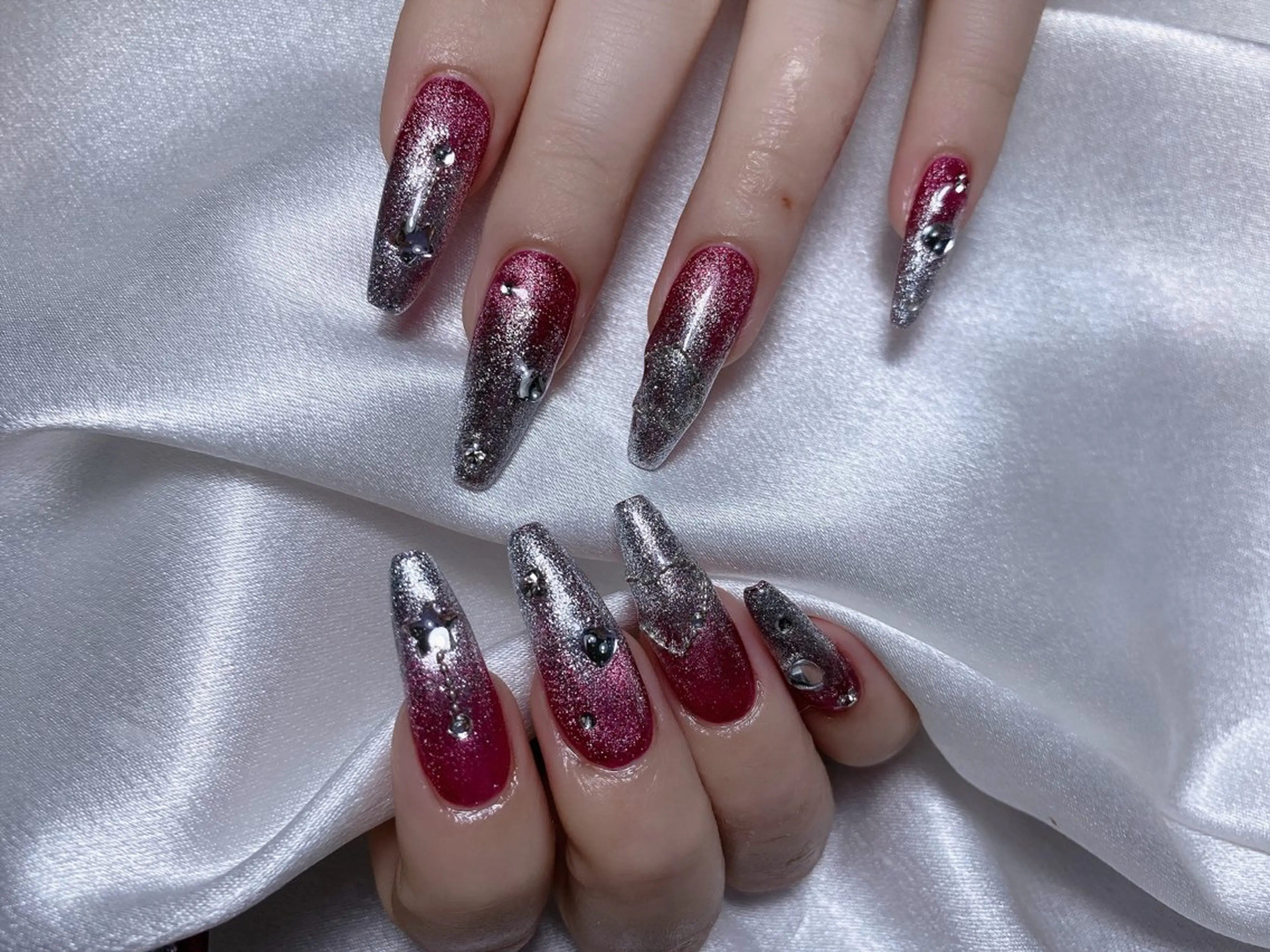 ネイル ハンドネイル M2ネイルサロン【長さ出し&フィルイン導入店】所属・長さ出し専門店 RIRIのネイルデザイン