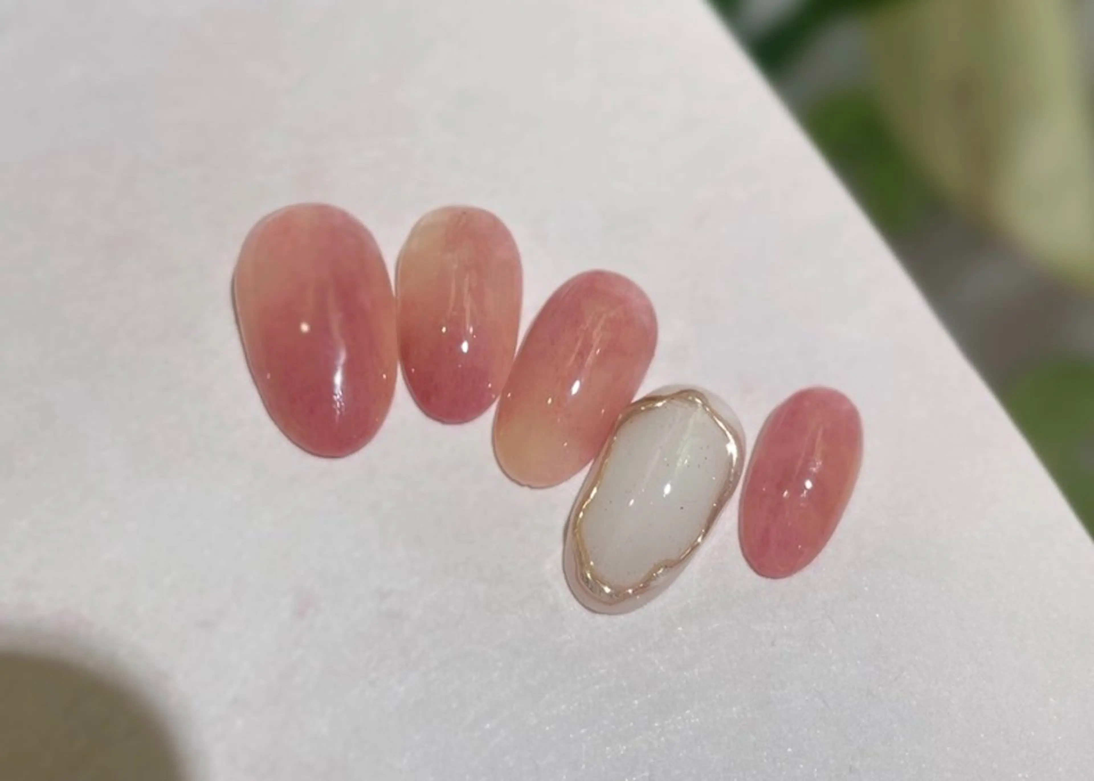 【ミニモ限定】［HAND］オフ有り桃ネイル🍑（パラジェル変更無料）の写真