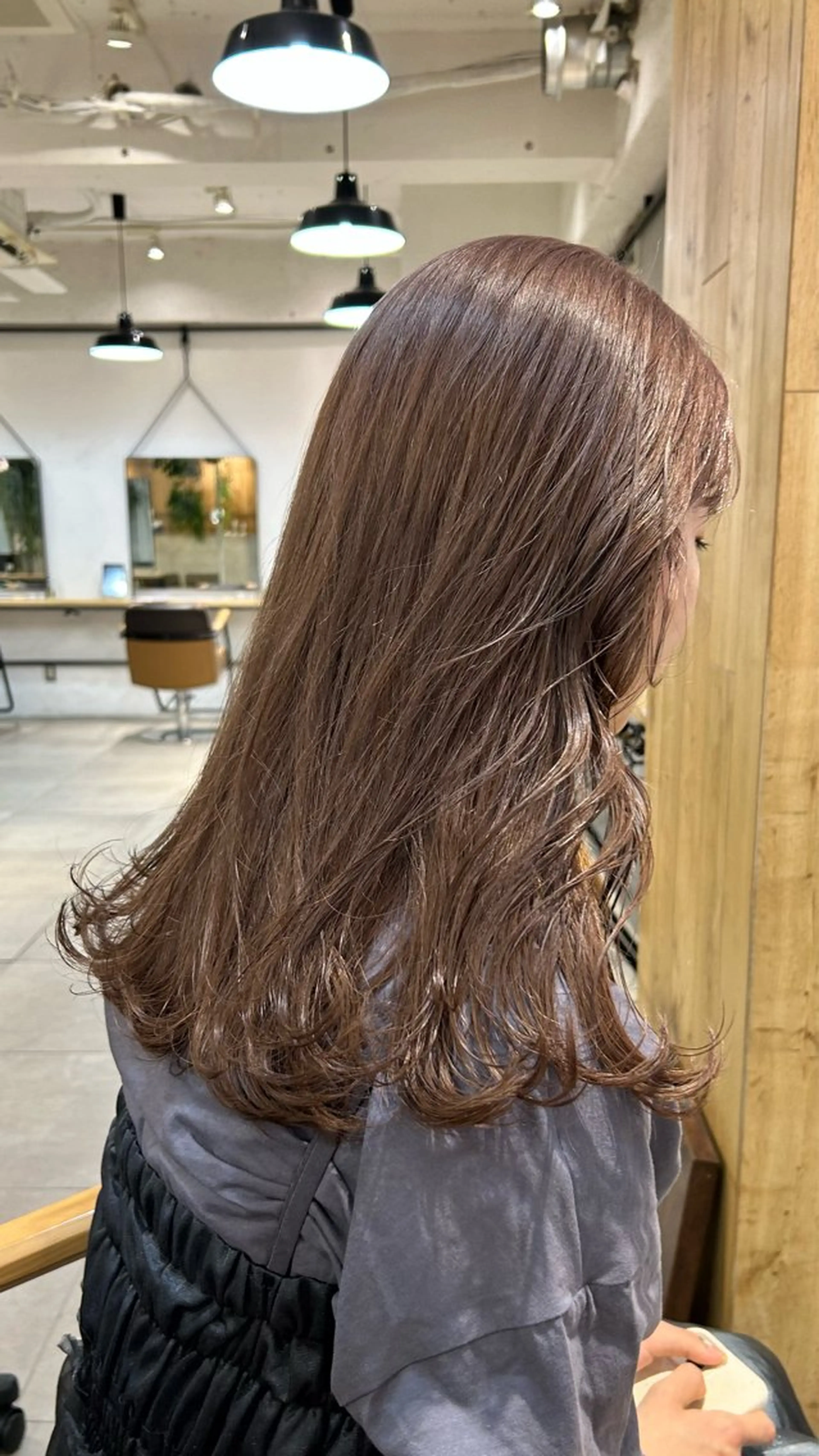 セミロング カラー ヘアカラー じゅわっと暖色カラー 🍊Moemiのヘアスタイル