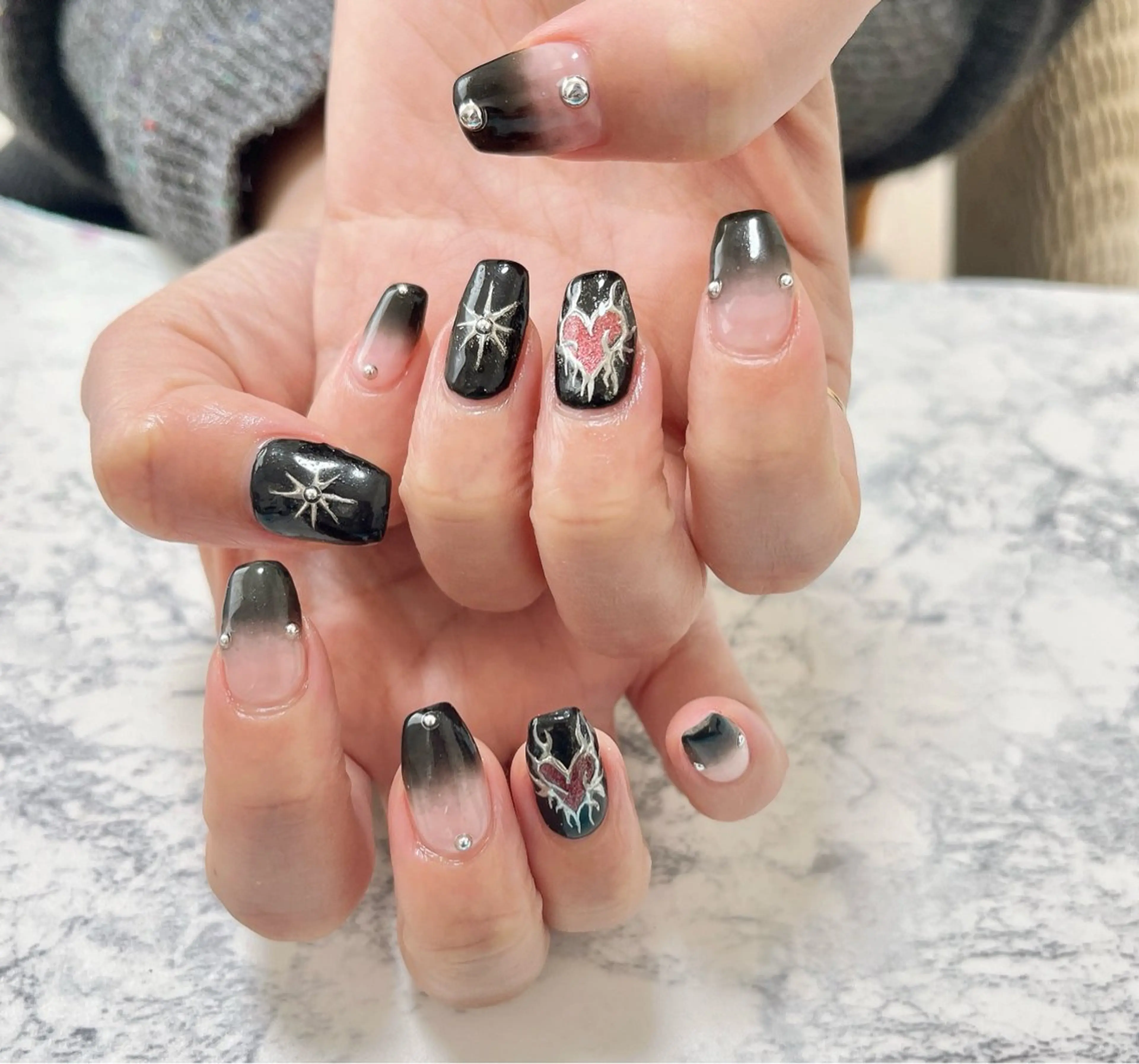 ネイル 石野 広佳のネイルデザイン