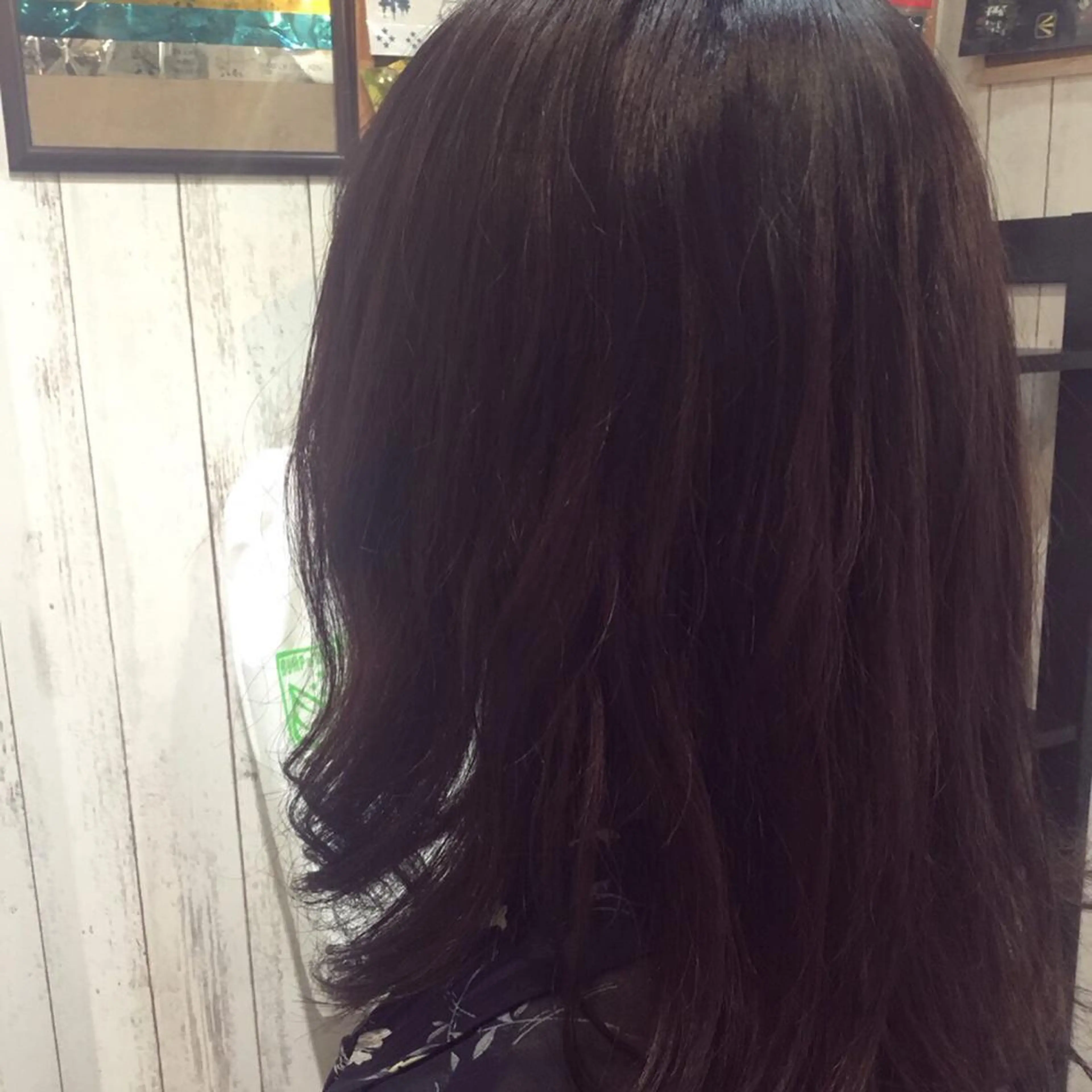 セミロング カラー embrace エンブレイスのヘアスタイル