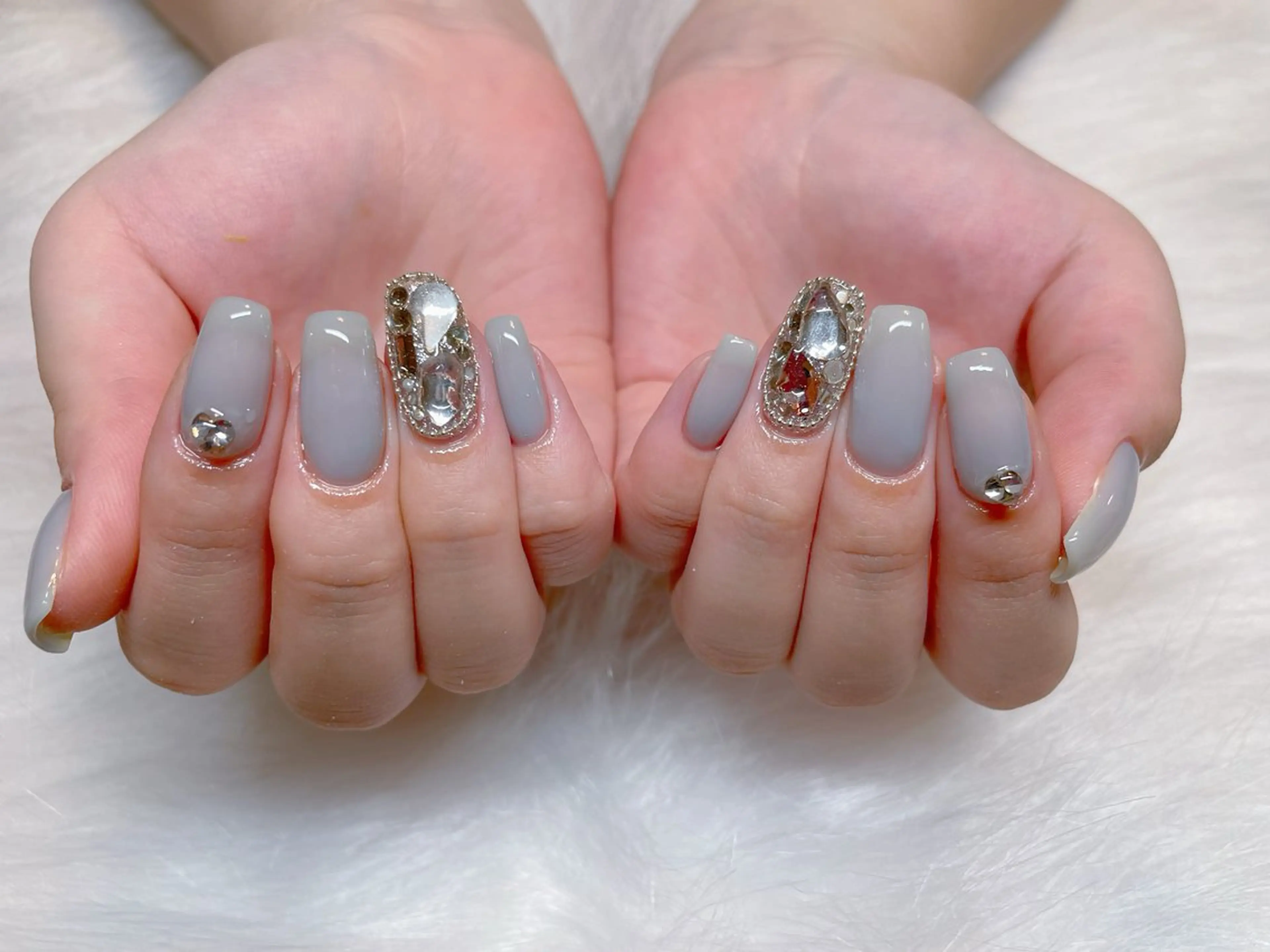 ネイル ストーンネイル ハンドネイル エン Nail salonのネイルデザイン