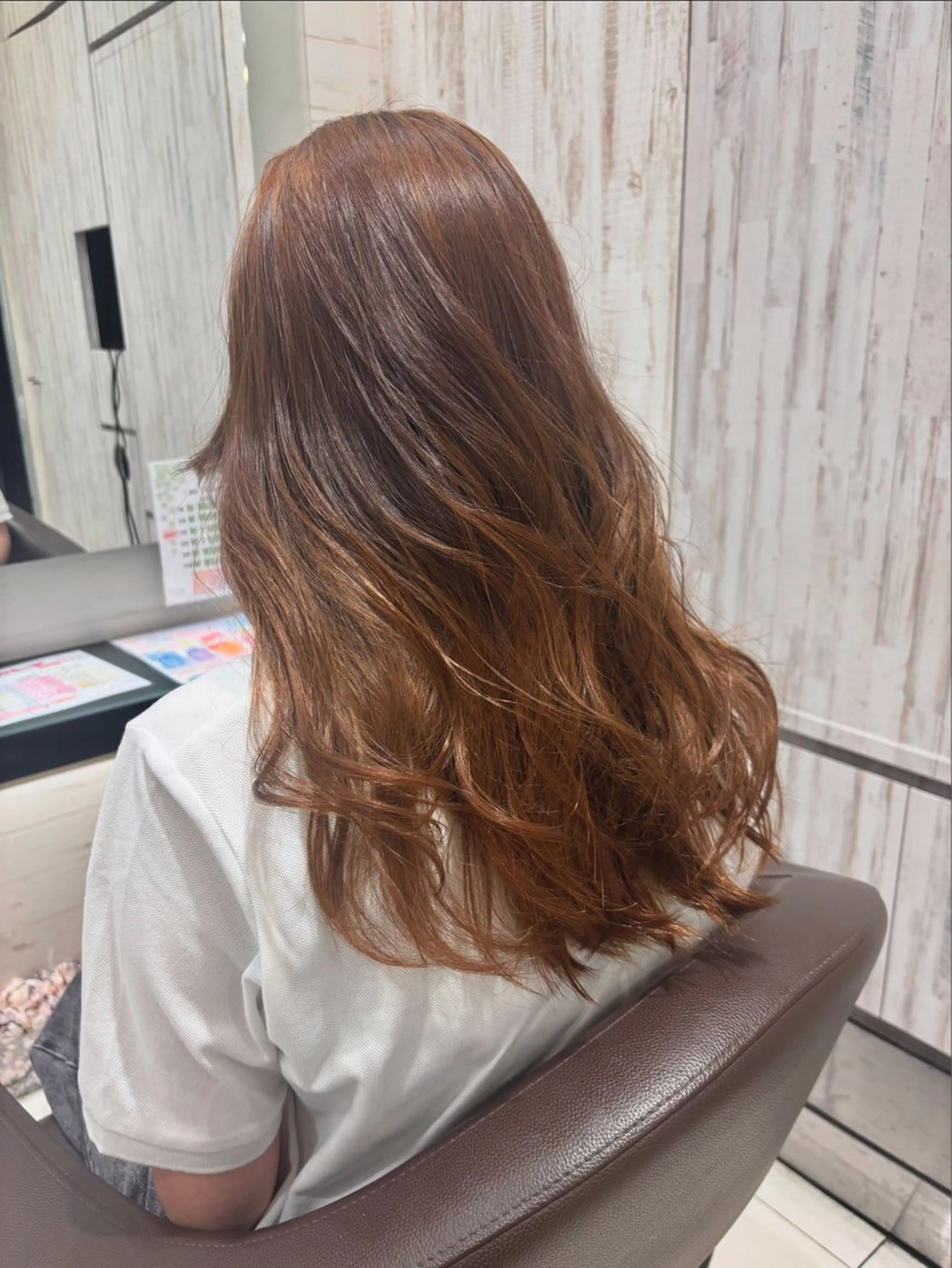 ロング カット ヘアカラー トリートメント EARTH 寺本尚生のヘアスタイル