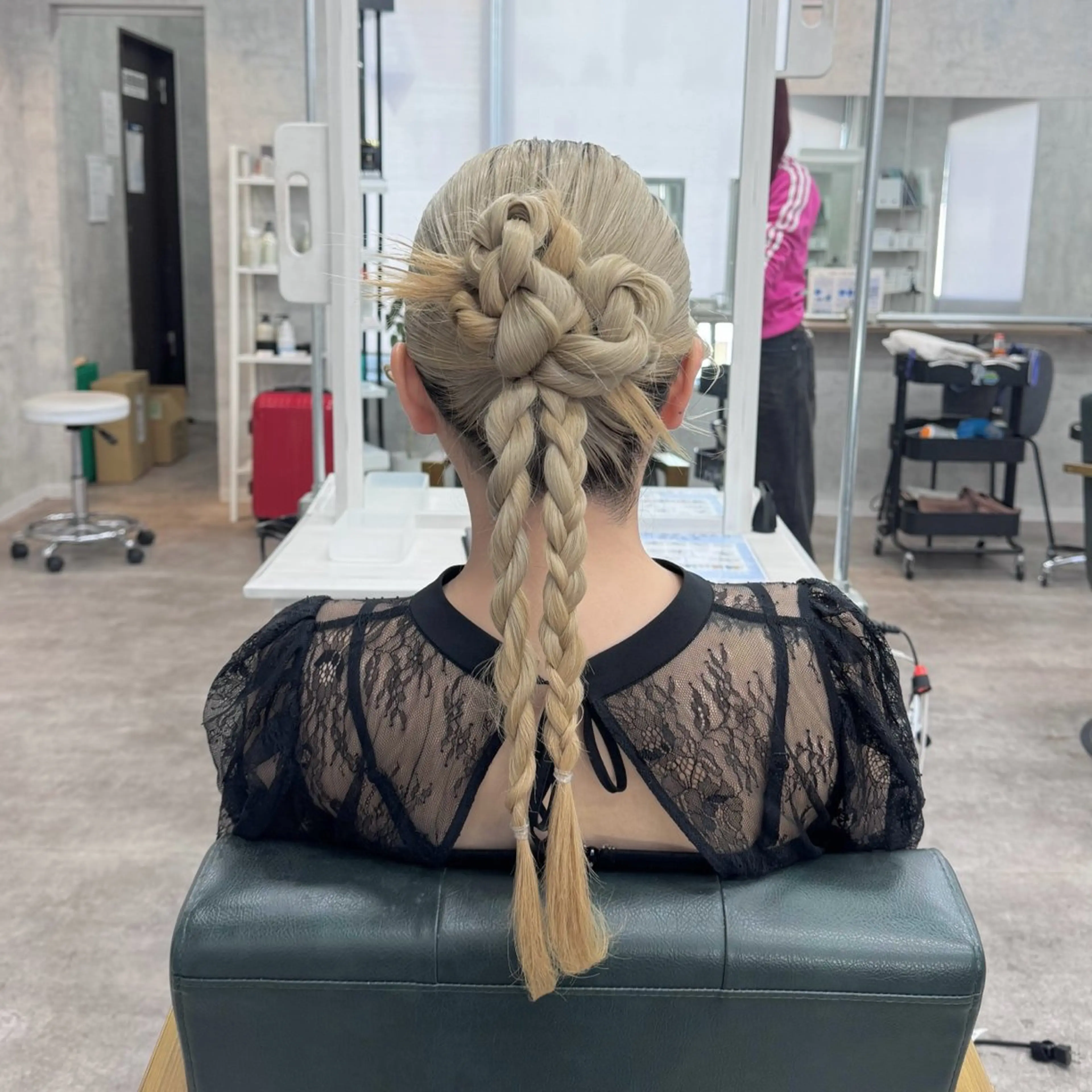 ロング ヘアアレンジ ヘアセット JUNSHIN🦋 ヘアセット／カラーのヘアスタイル