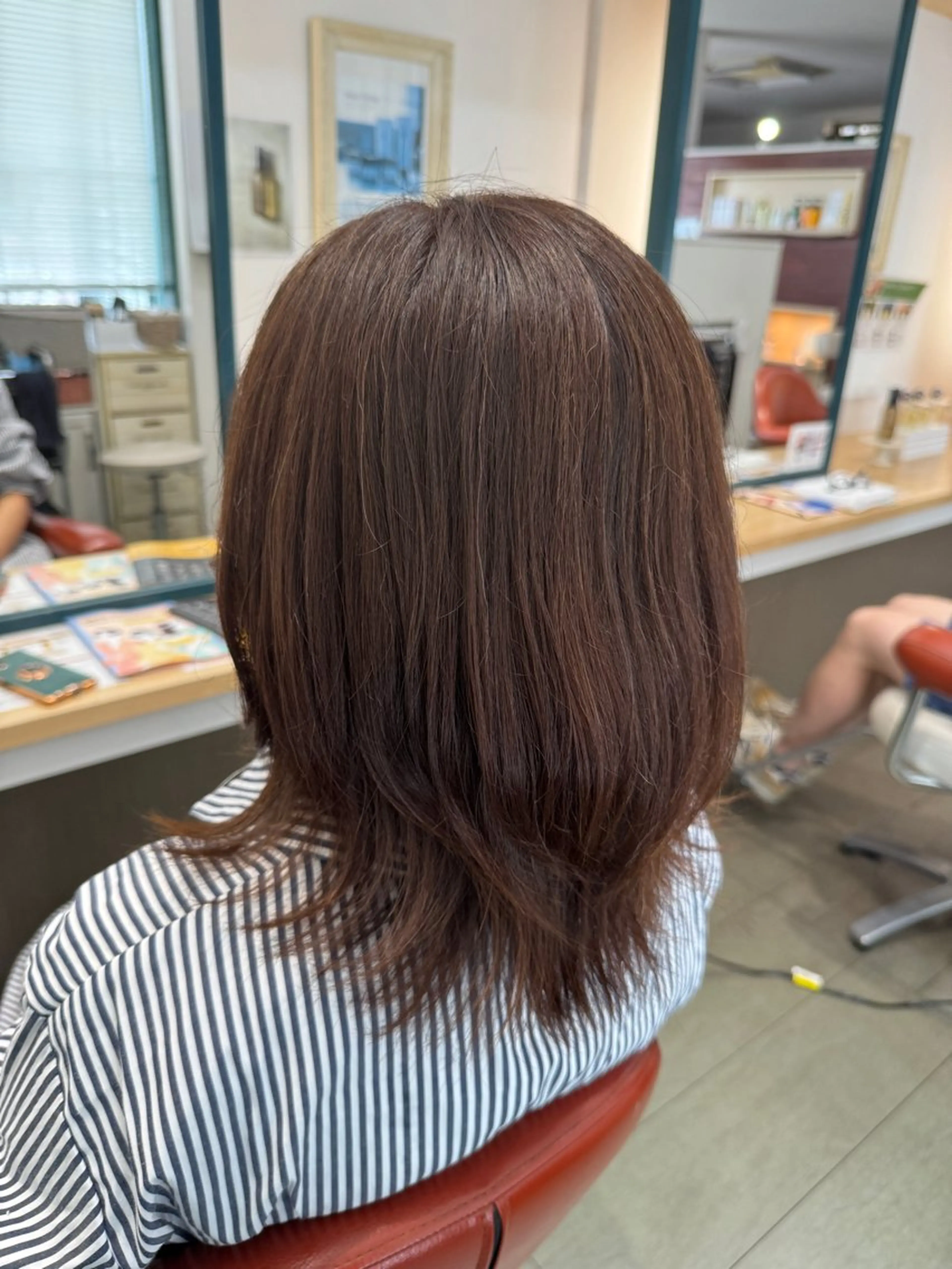 ミディアム カラー L-Blossom北上尾所属・大塚 しおりのヘアスタイル