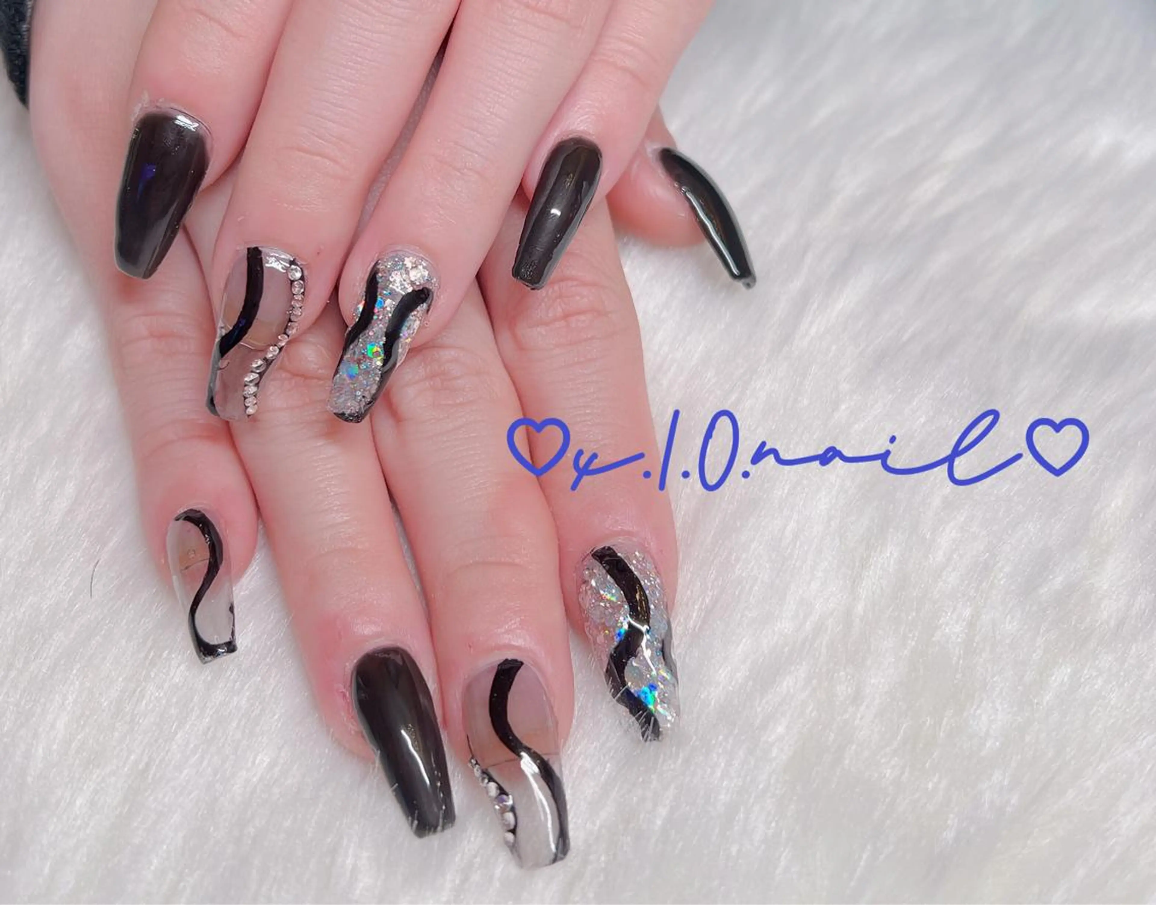 ネイル アニマル柄 アートネイル ニュアンスネイル ネイルチップ ハンドネイル x.1.0.nail ♡Cのネイルデザイン