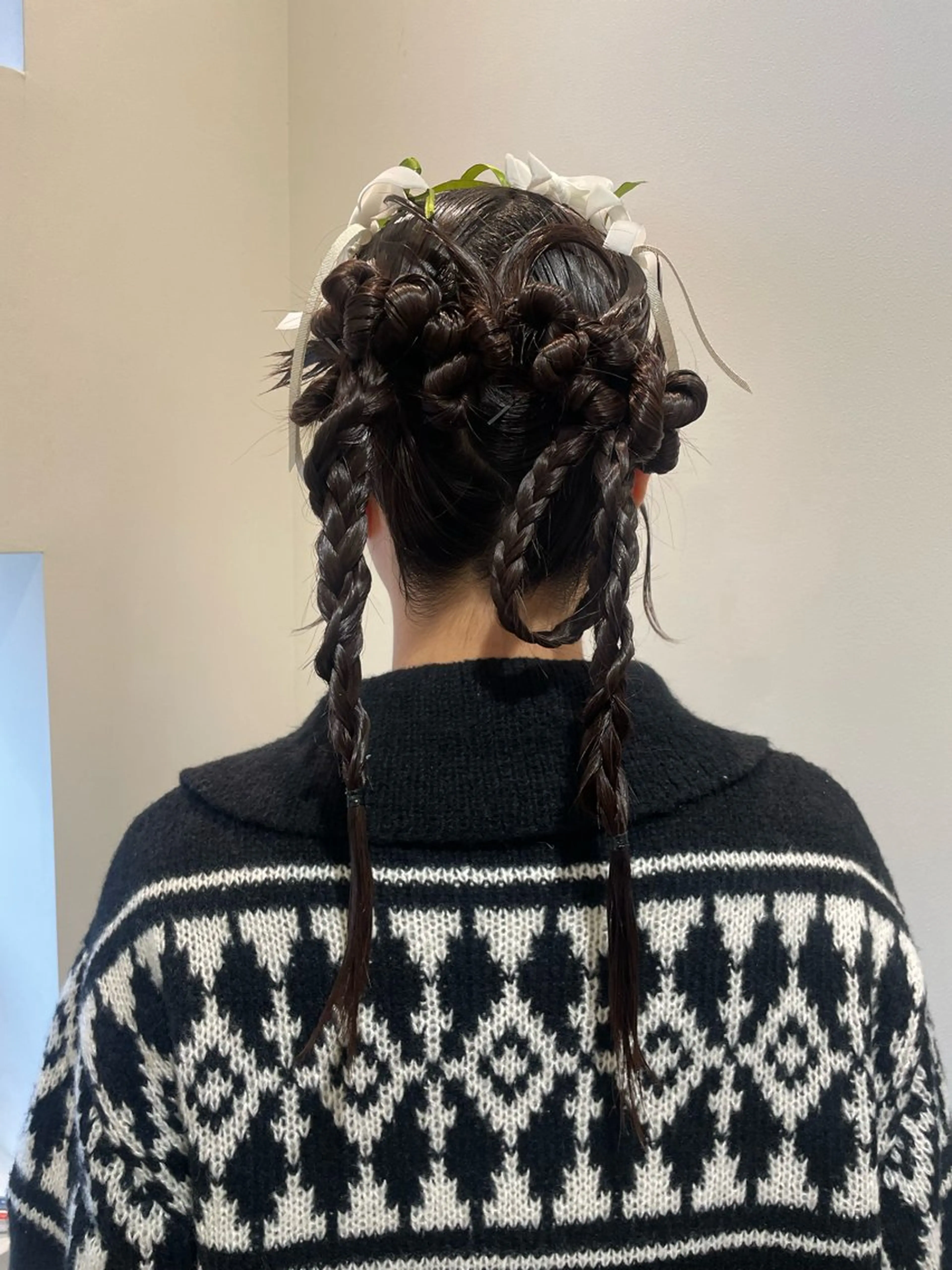 個性派ヘアセットの写真