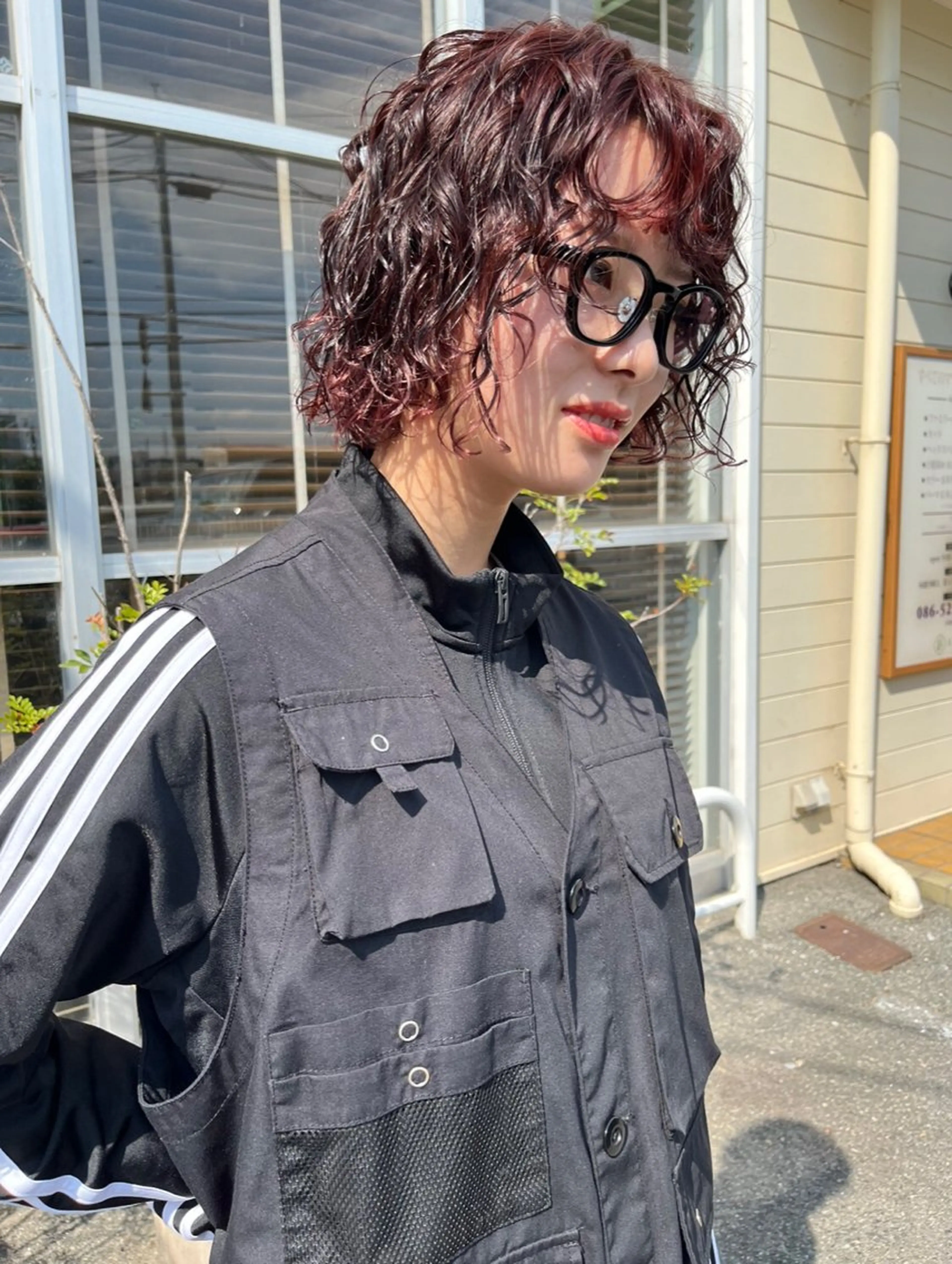 ショート カラー パーマ ヘアアレンジ カシス ❣️倉敷❣️美髪 カラー能登一成のヘアスタイル