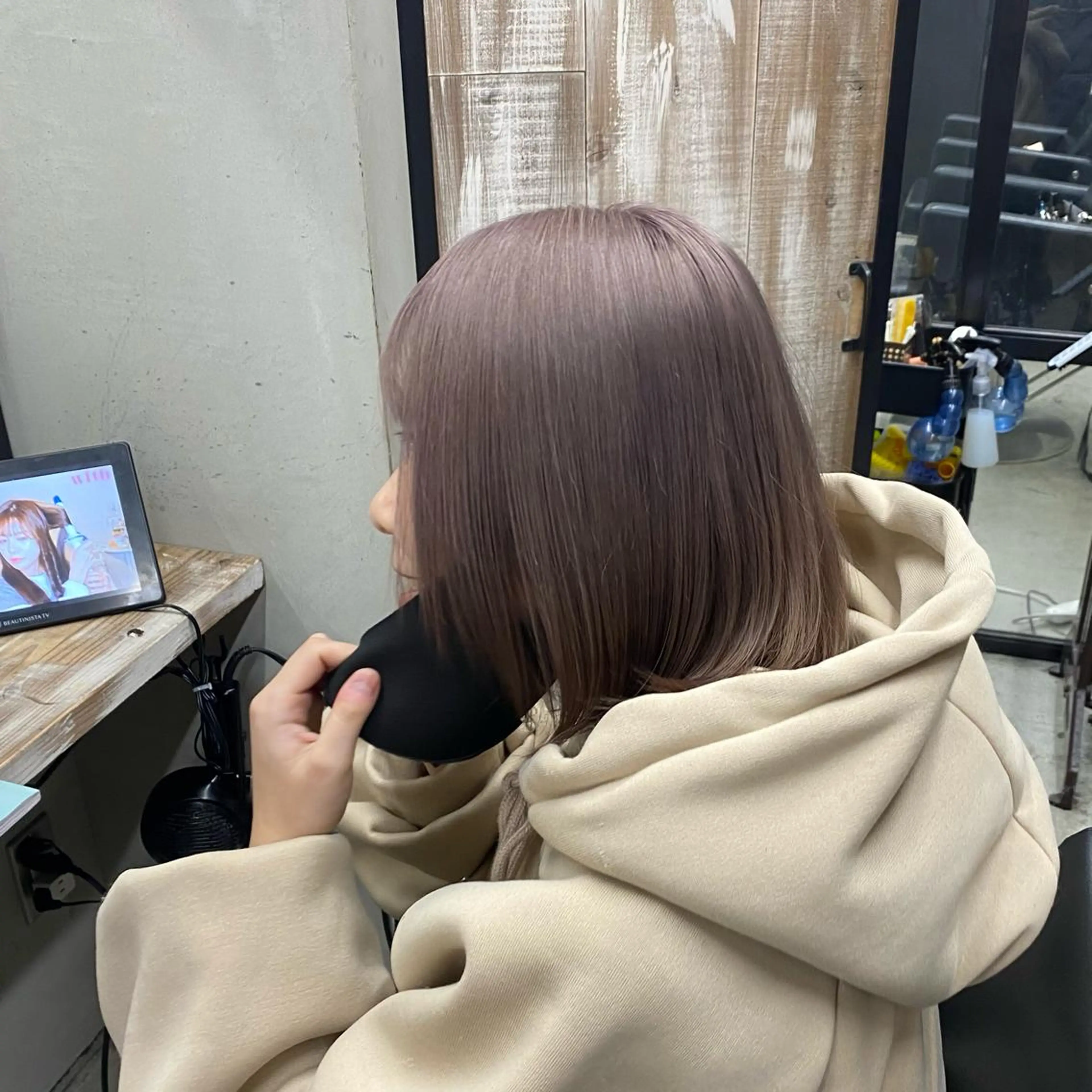 ショート カラー ブリーチ Ameri/髪質改善 /韓国ヘア🇰🇷のヘアスタイル