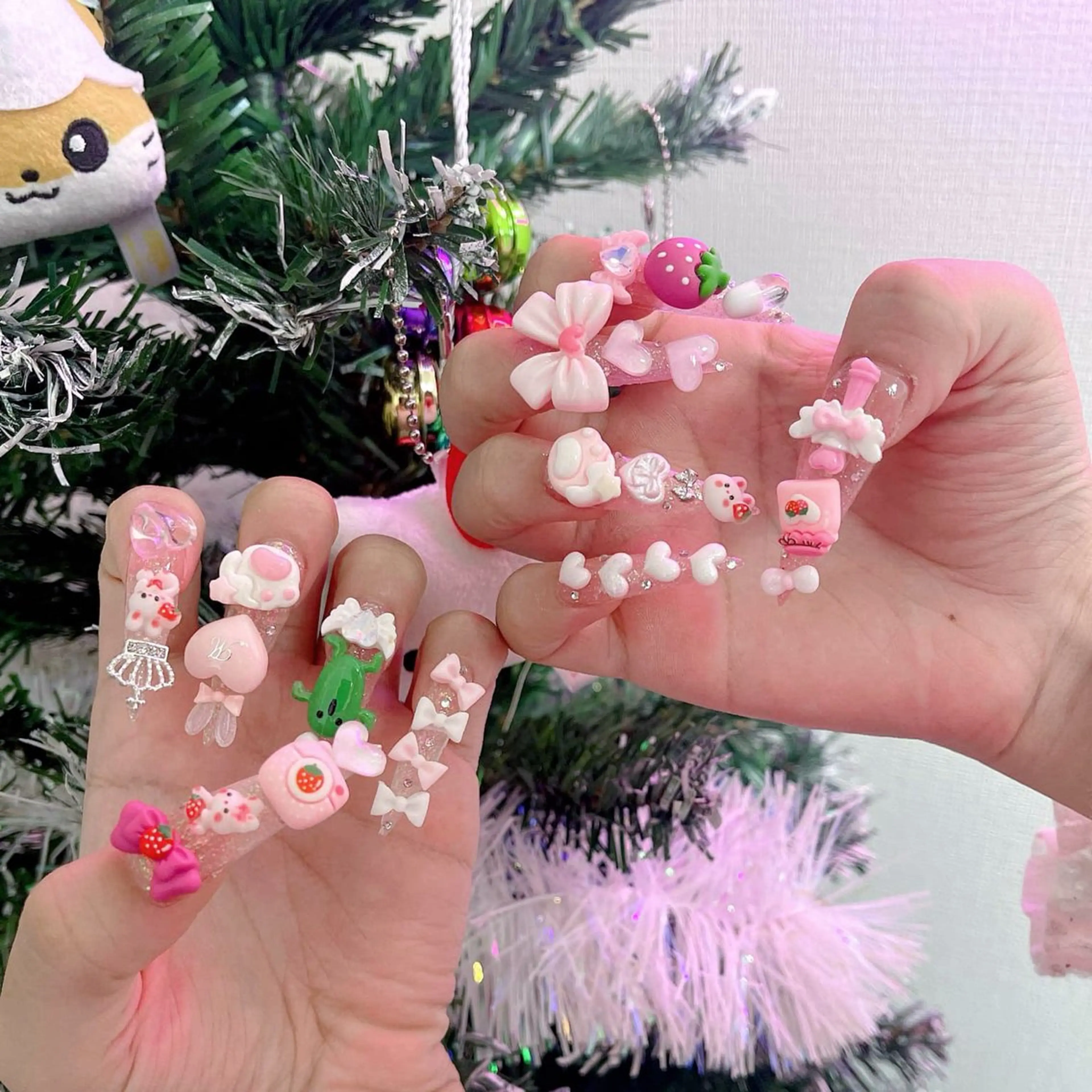 ネイル 成人式 ジェルネイル ネイルチップ ハンドネイル MoMoA Nail ネイル長さ出し専門店のネイルデザイン