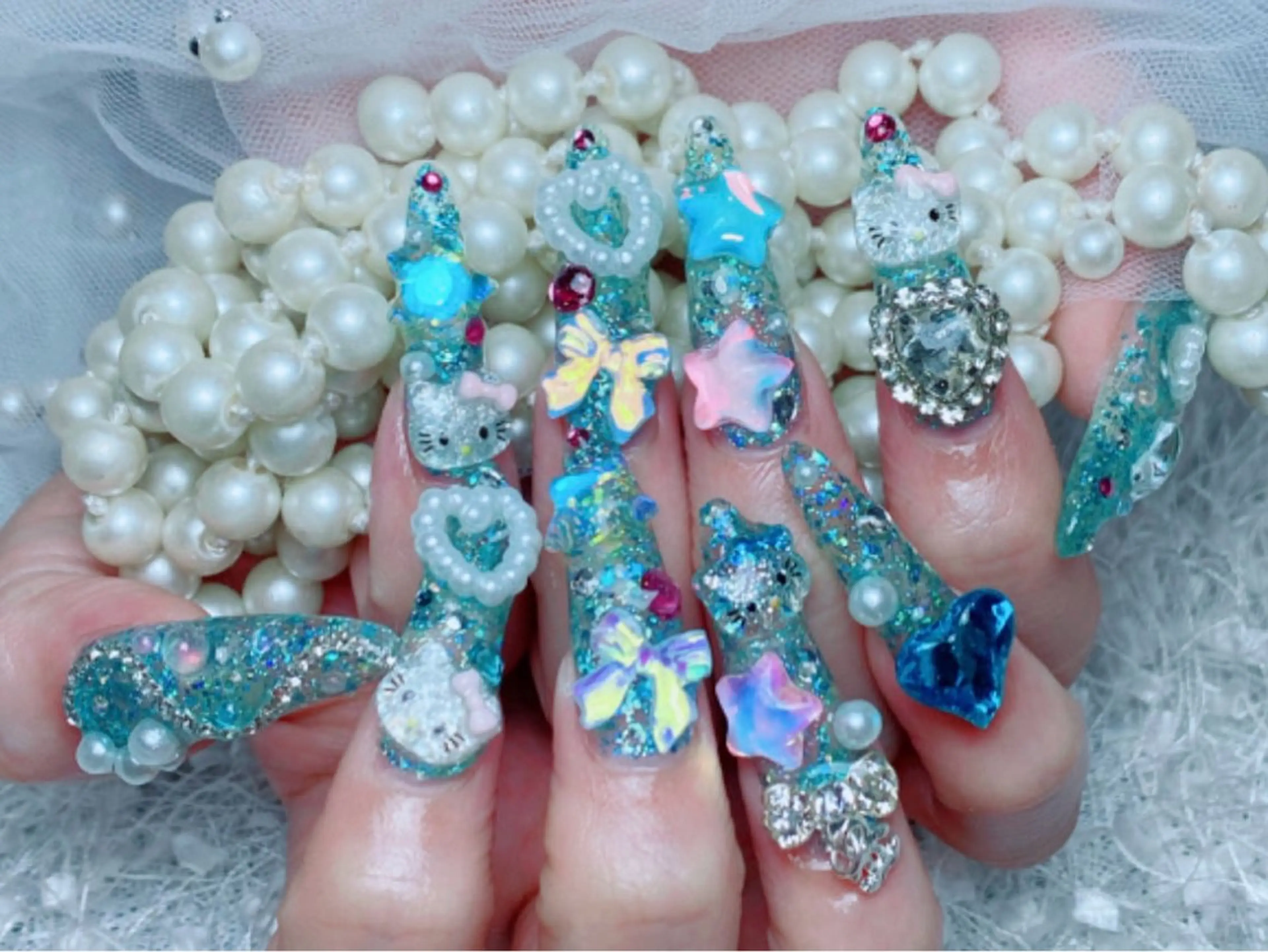 🎀スカルプチップ🎀長さだし➕持ち込みデザイン18980(ゴテゴテデザイン、量産地雷推し)【初回ジェルオフ無料】の写真