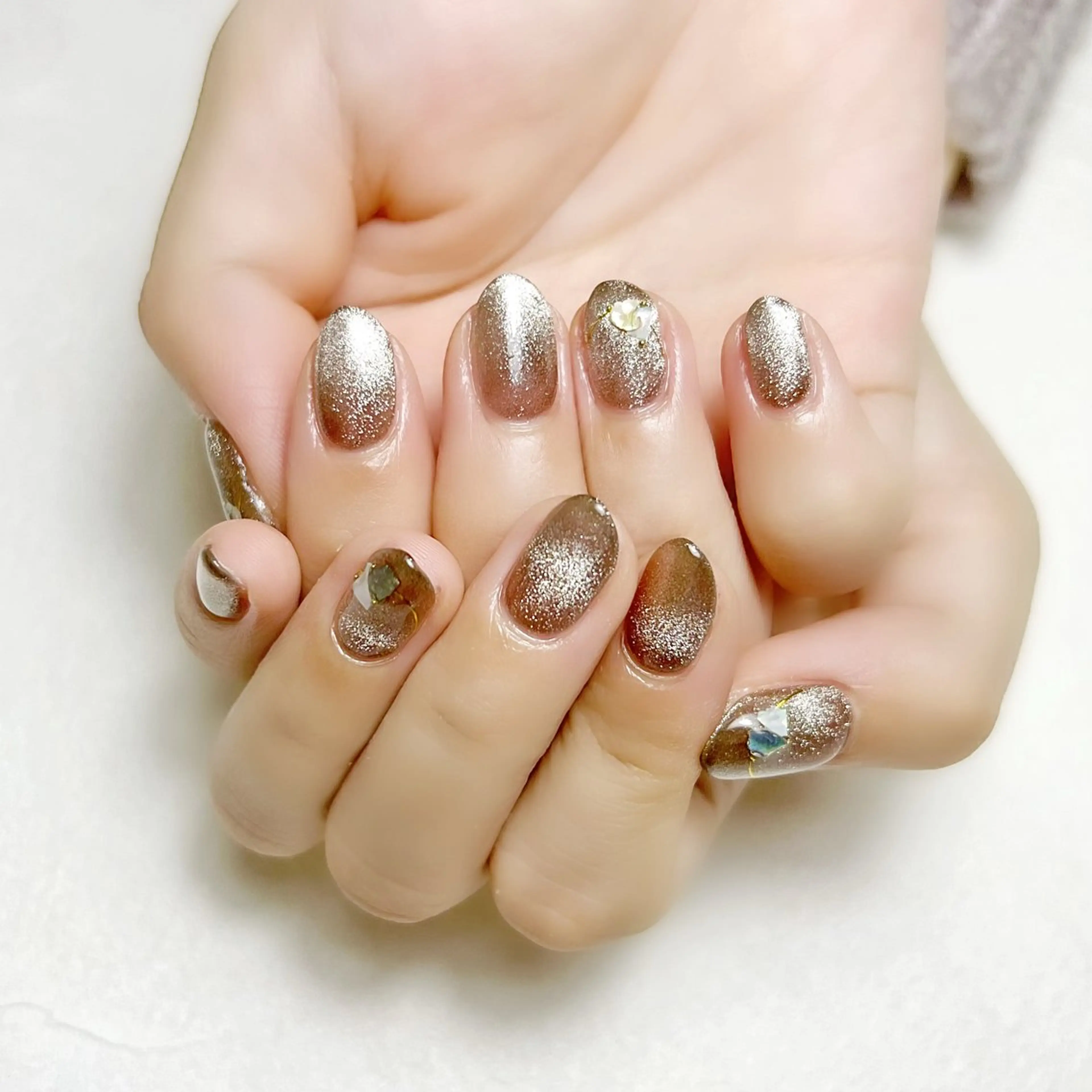 ネイル フレンチネイル ジェルネイル キラキラネイル マグネットネイル ワンカラーネイル rouse nail RISATOのネイルデザイン
