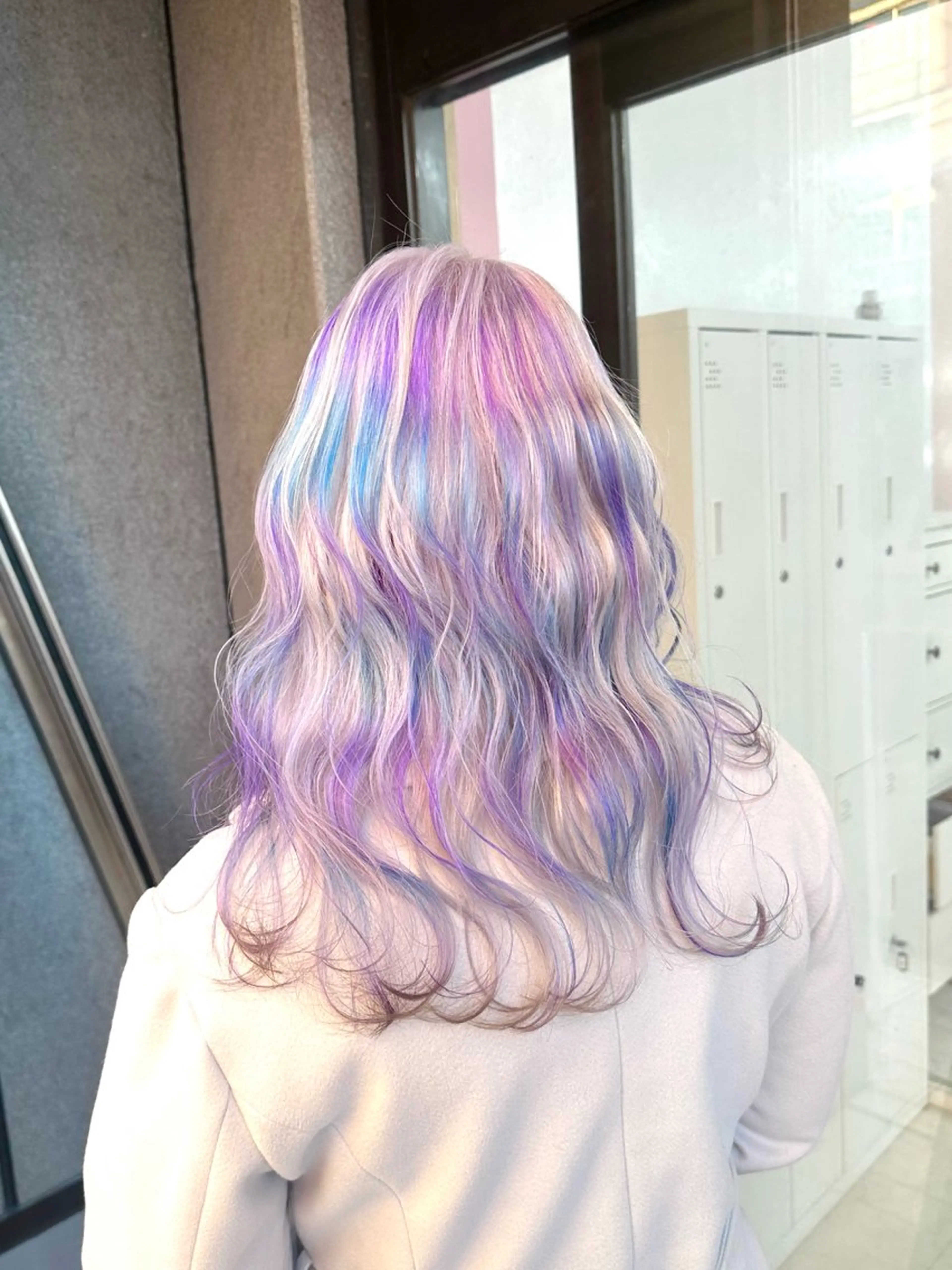 セミロング ヘアカラー トリートメント ブリーチ率No.1 MANATO🎨🌈のヘアスタイル