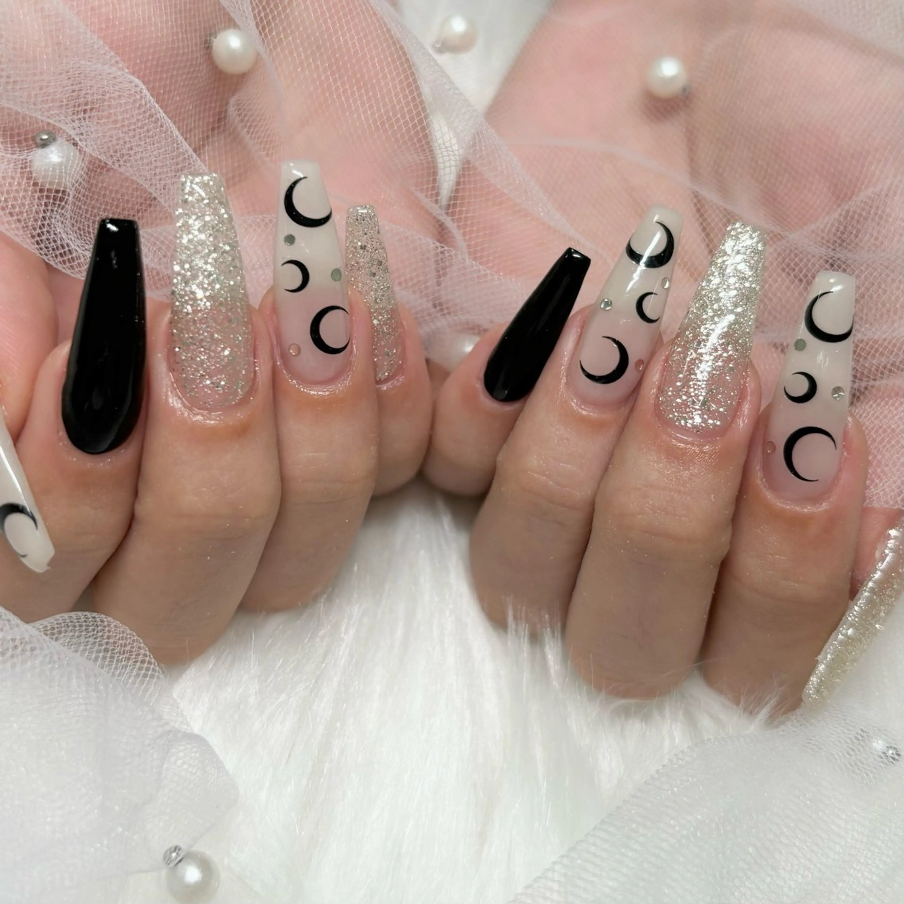 ネイル アートネイル Roi〈ロワ〉 Rinneのネイルデザイン