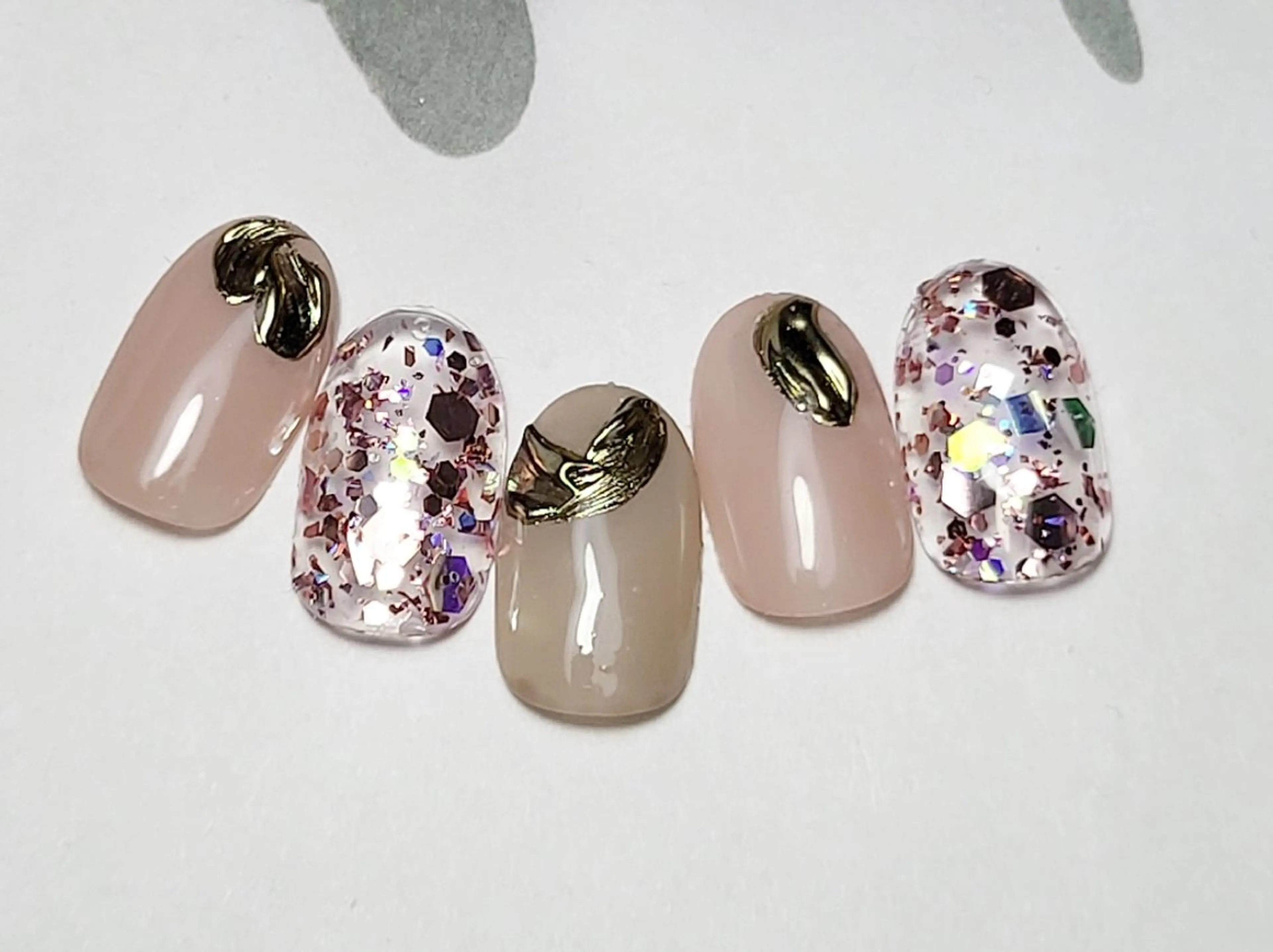 ネイル ハンドネイル 矢野 美希のネイルデザイン