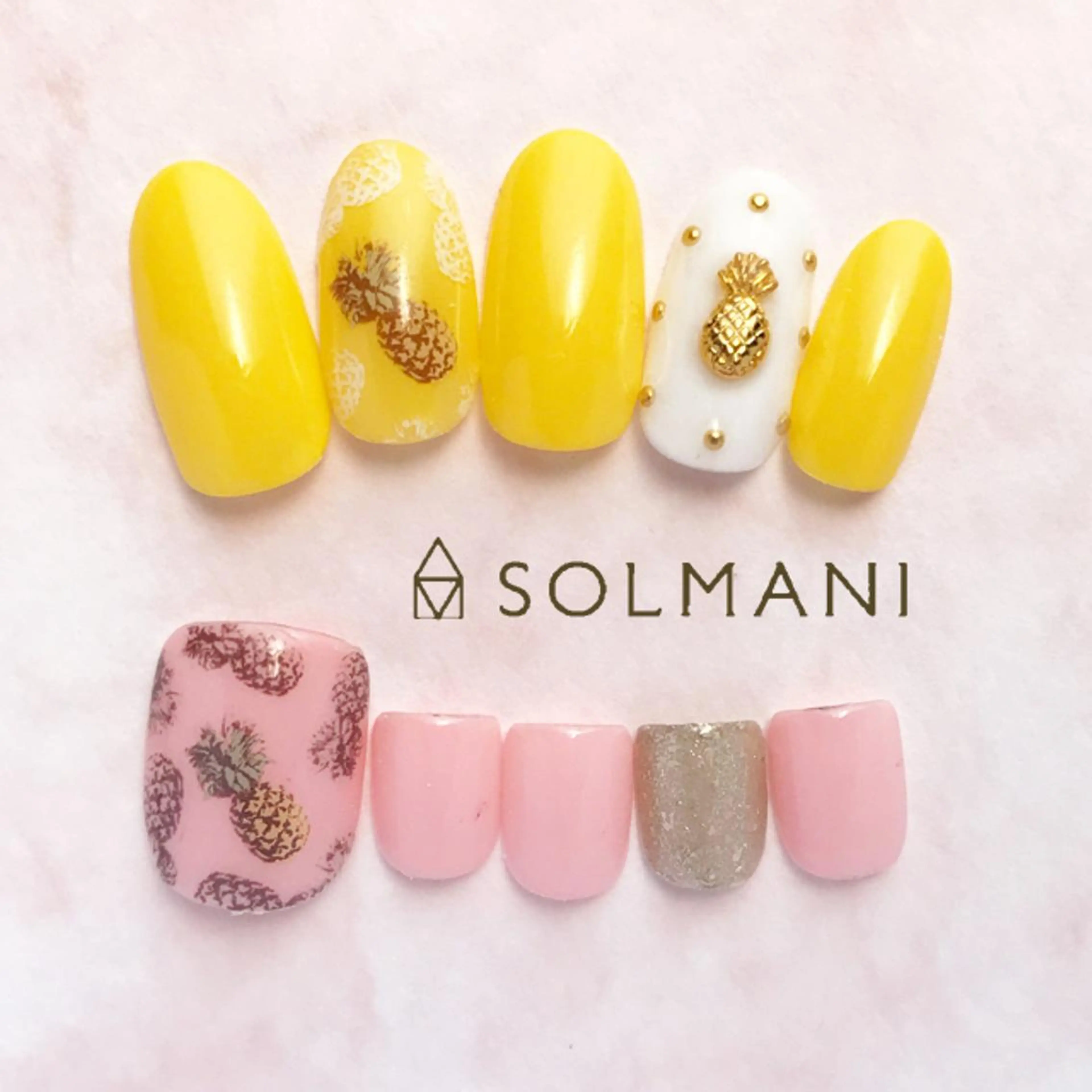 ネイル 夏ネイル SOLMANI 予約担当のネイルデザイン