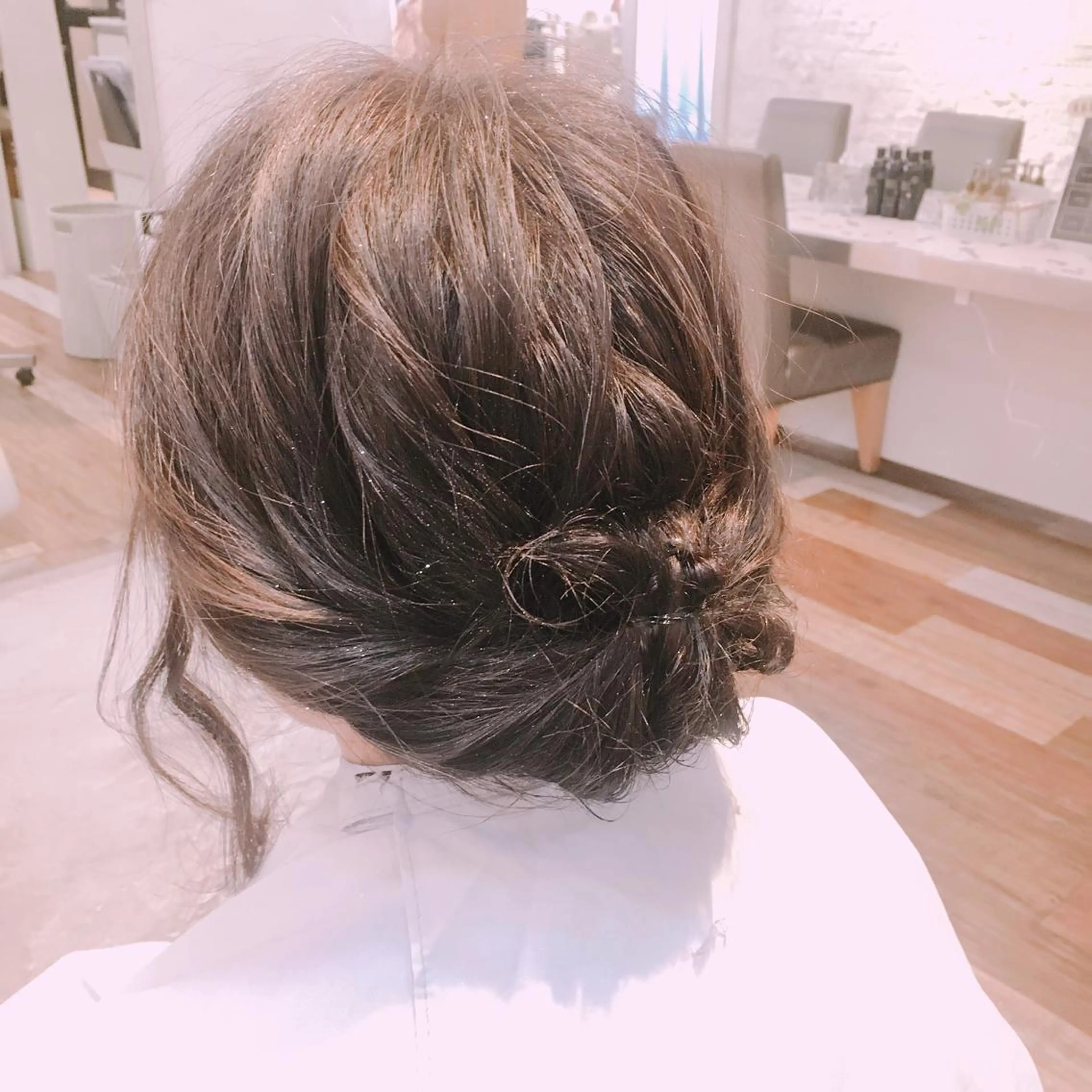 ミディアム 角床直哉 カラーカットNO 1のヘアスタイル
