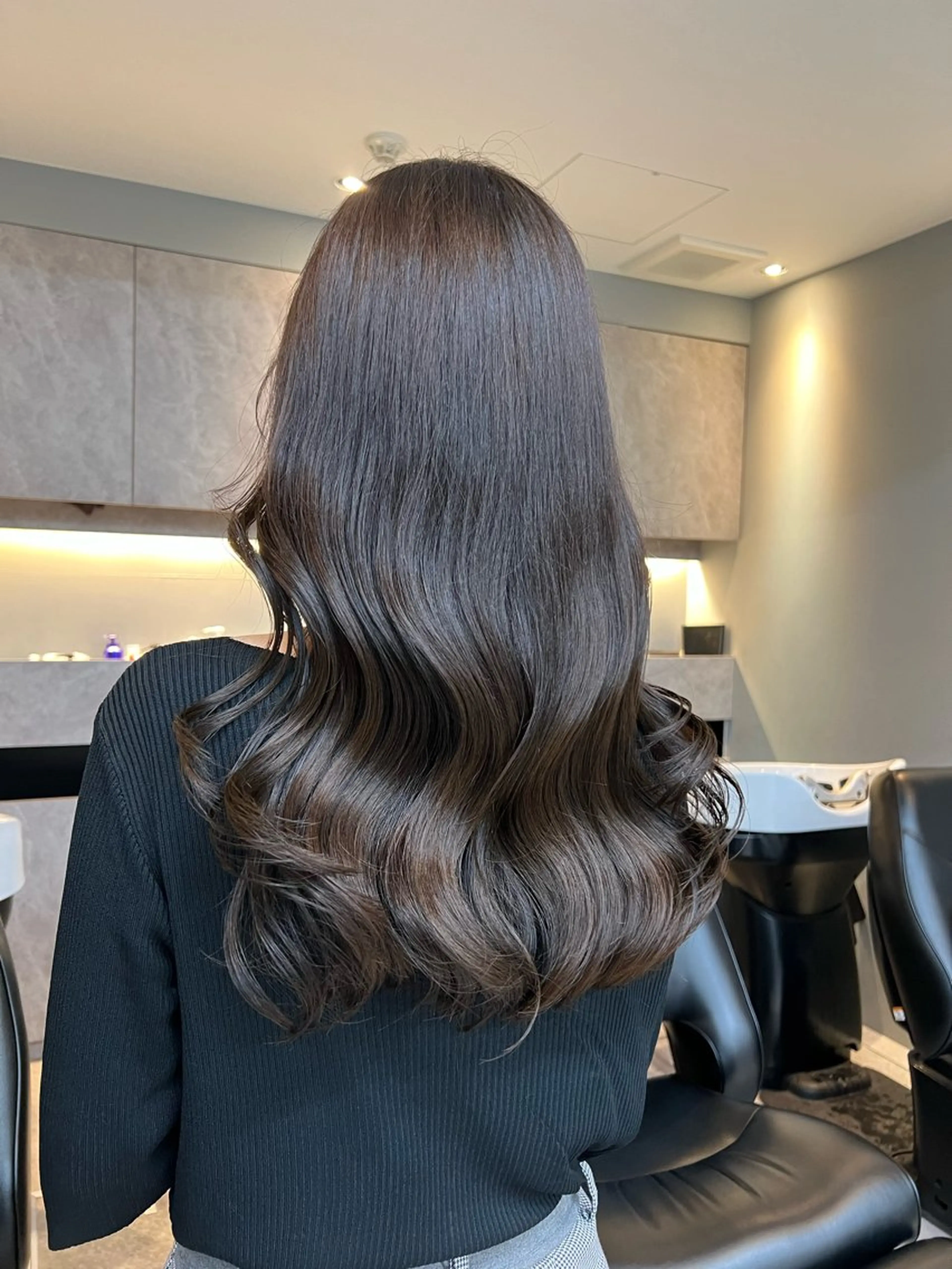 セミロング カット ヘアカラー 🫧髪質改善•艶カラ ー特化🫧谷奥甲太のヘアスタイル