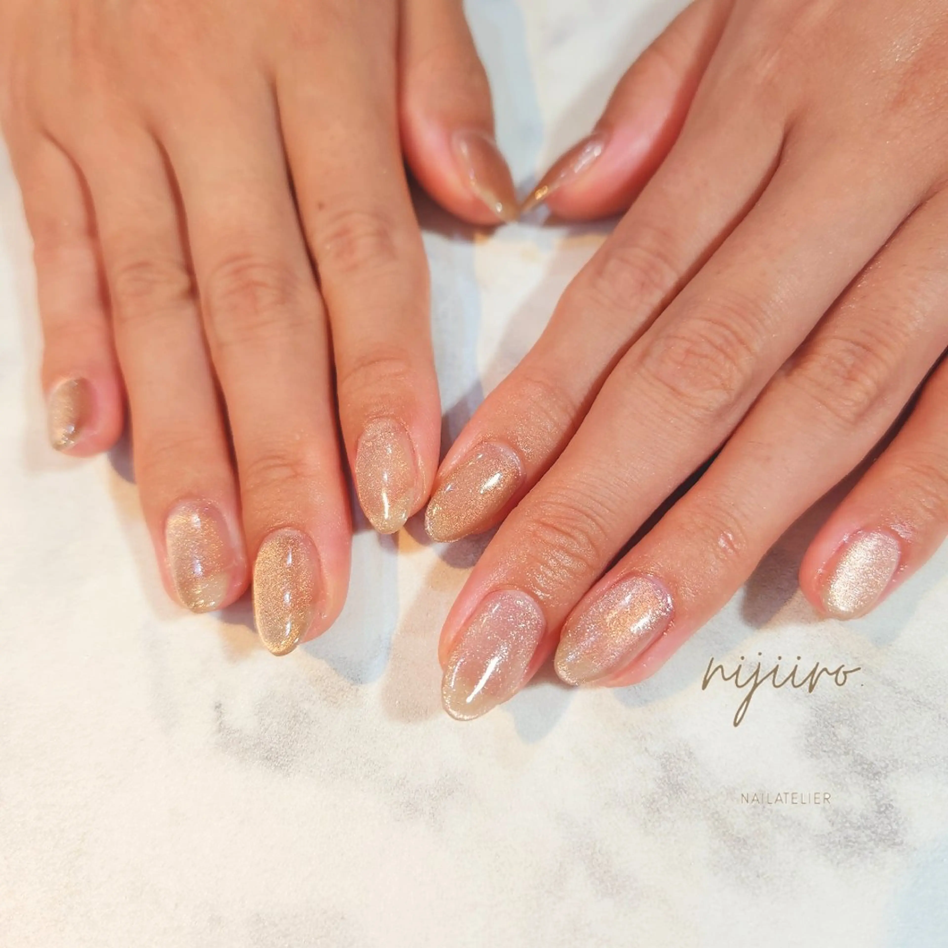 ネイル ハンドネイル nailatelier nijiiro.所属・nijiiro🌈 サトウのネイルデザイン