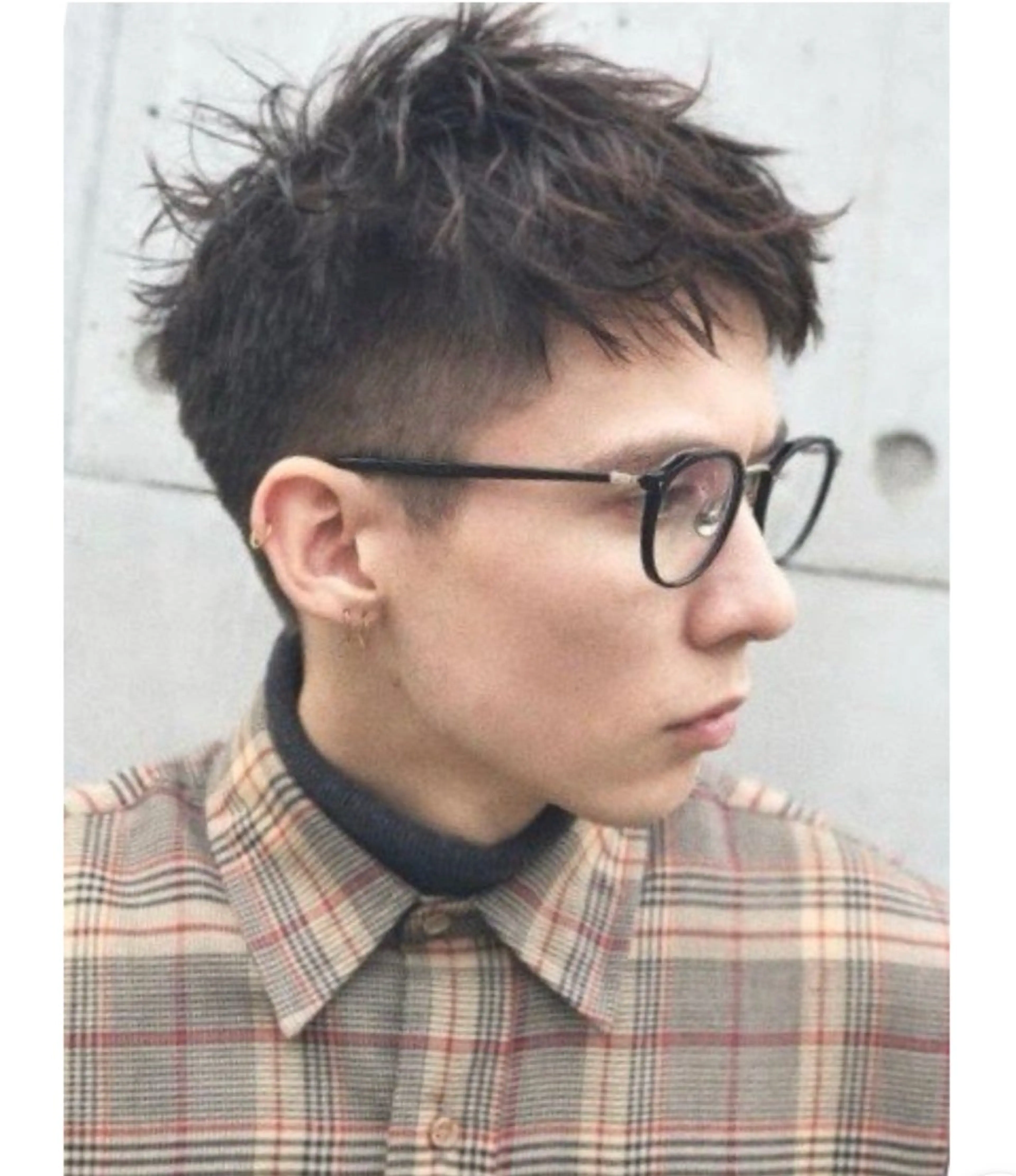 ショート 加藤木麻彩 NEROのヘアスタイル