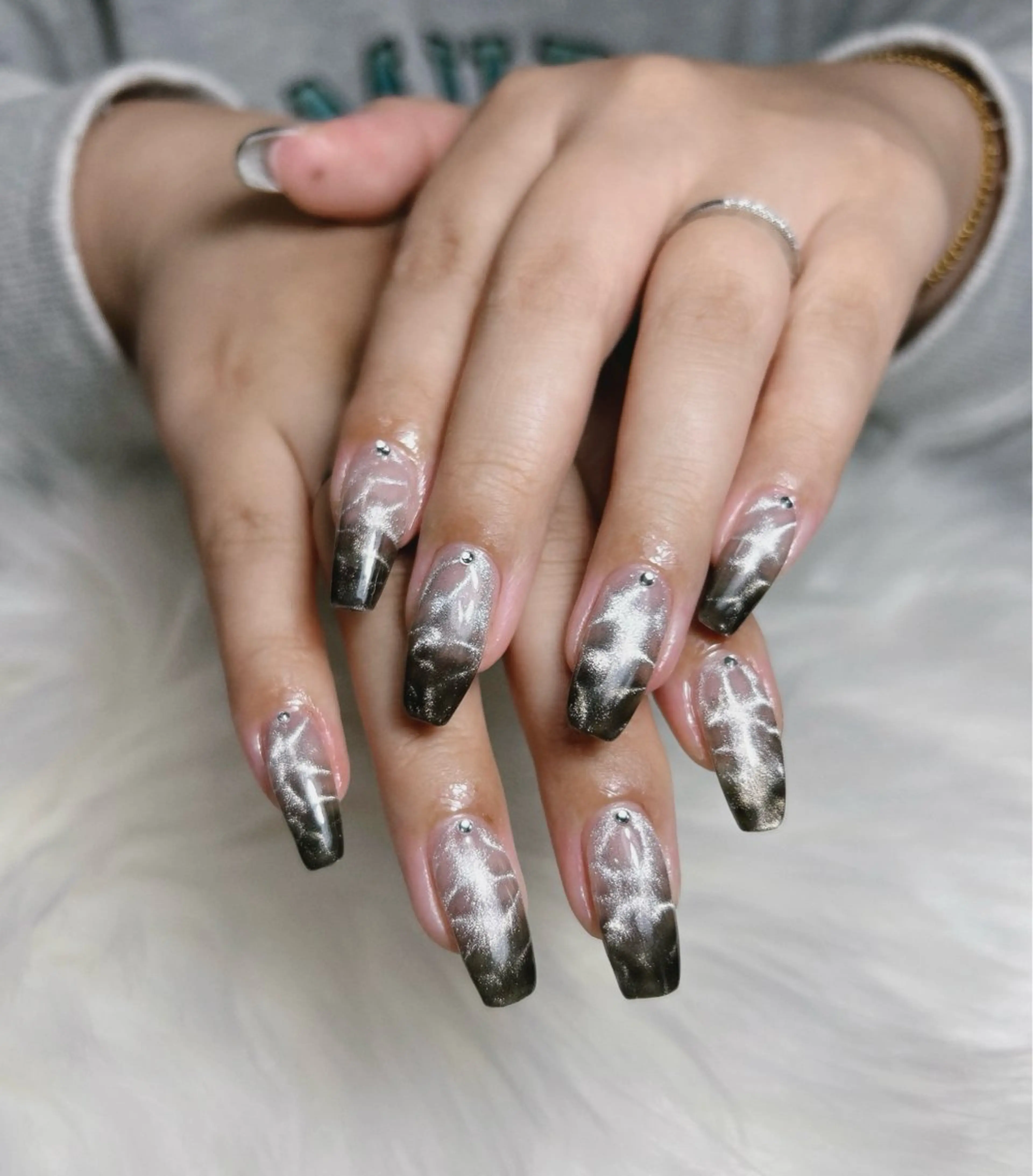 ネイル アートネイル オーロラネイル チークネイル 長さ出し フットネイル Chan nailsのネイルデザイン