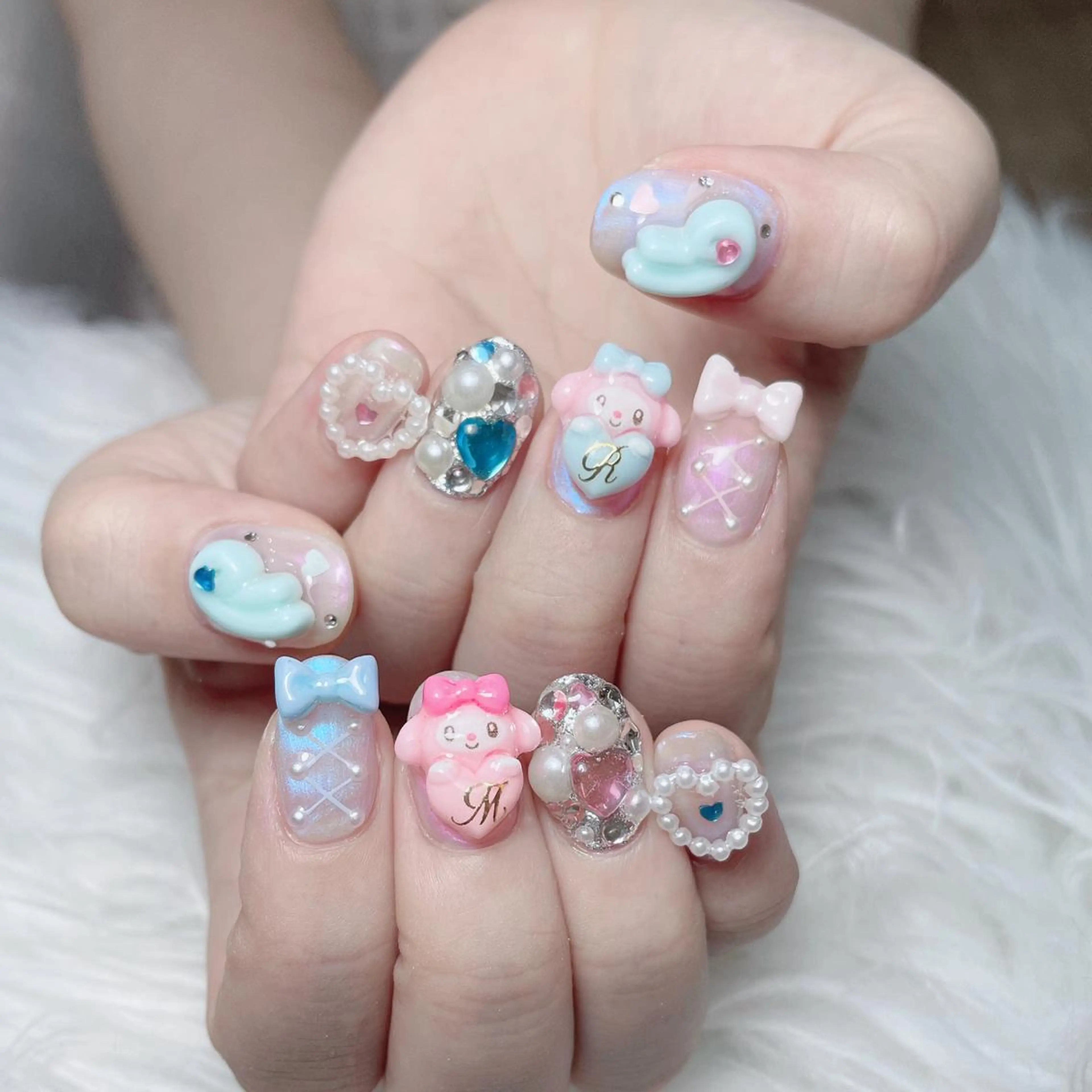 ネイル オーロラネイル フレンチネイル ハート 韓国ネイル ミラーネイル ハンドネイル Melody Nail所属・Melody  3D/スカルプ専門店のネイルデザイン