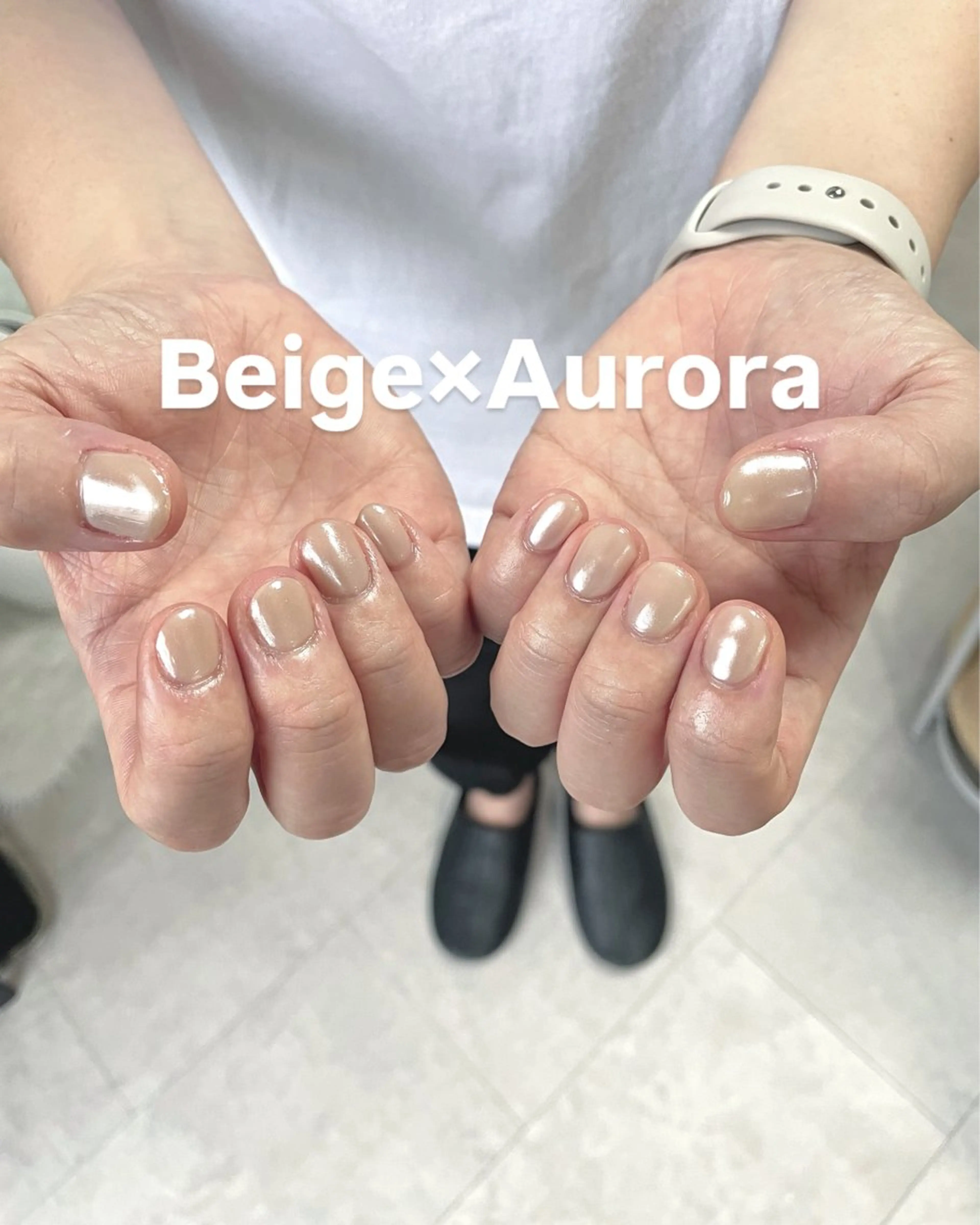 ネイル ミラーネイル ワンカラーネイル ホワイト RISA joie nailのネイルデザイン