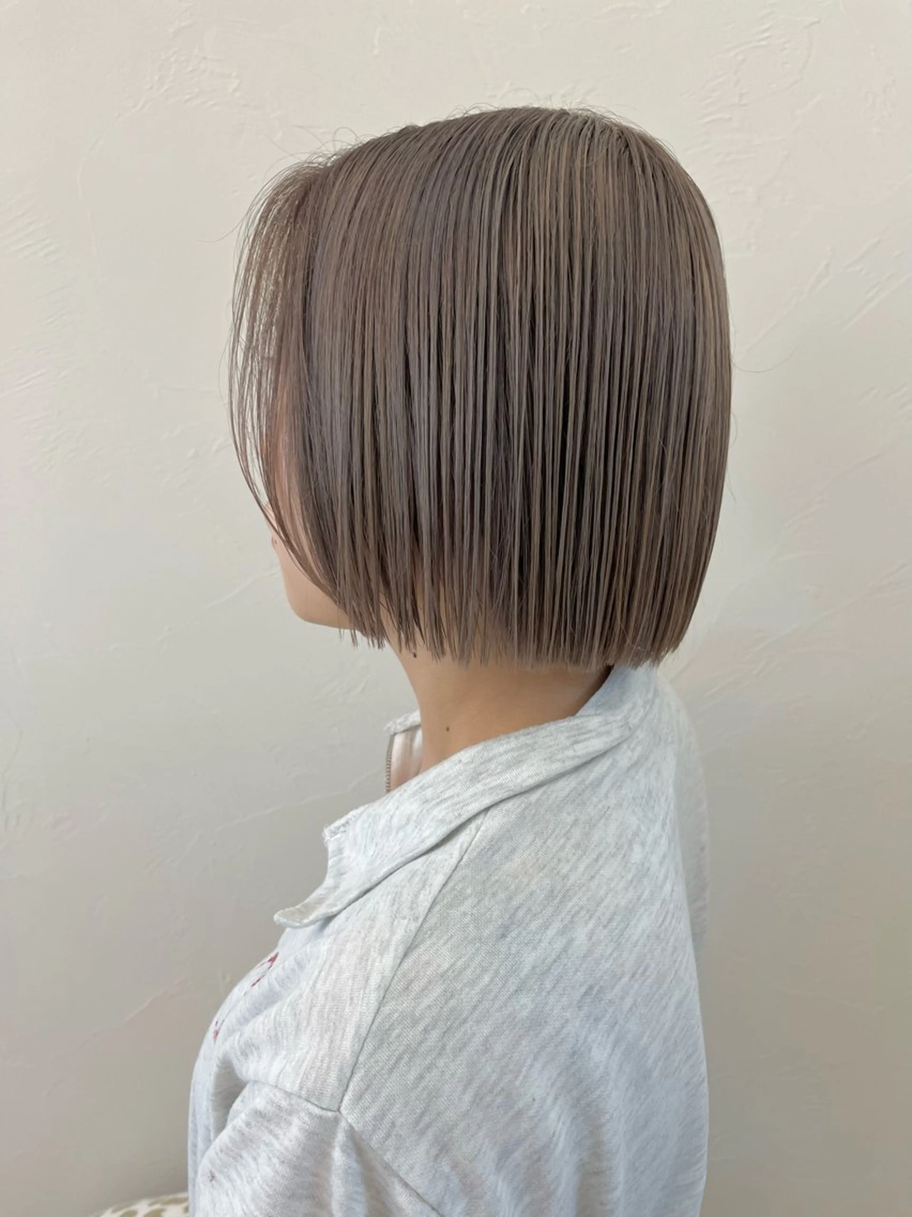 ショート カラー Agu hair time所属・time_ メラニーのヘアスタイル